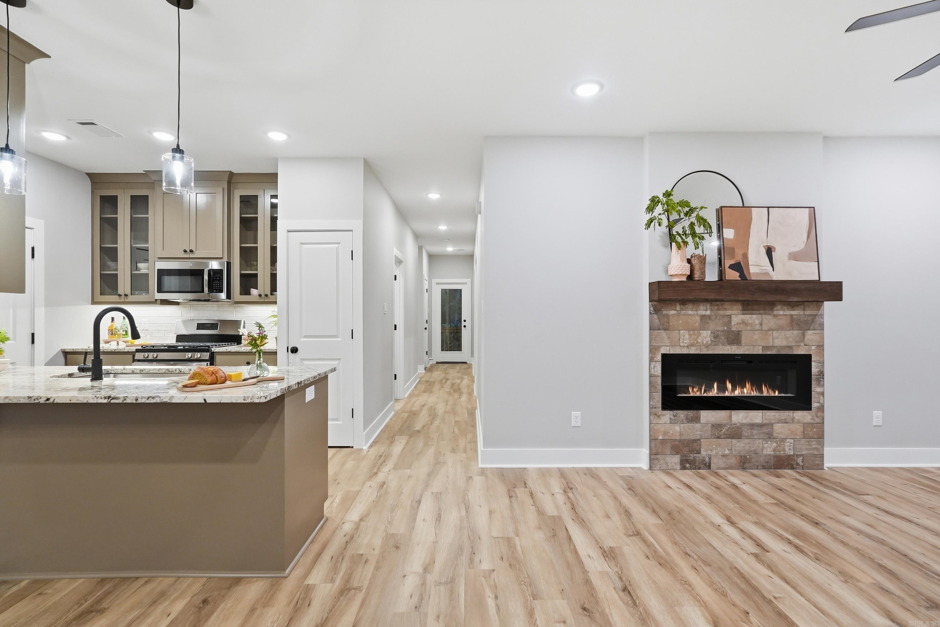 PLEASANT FOREST - Residential