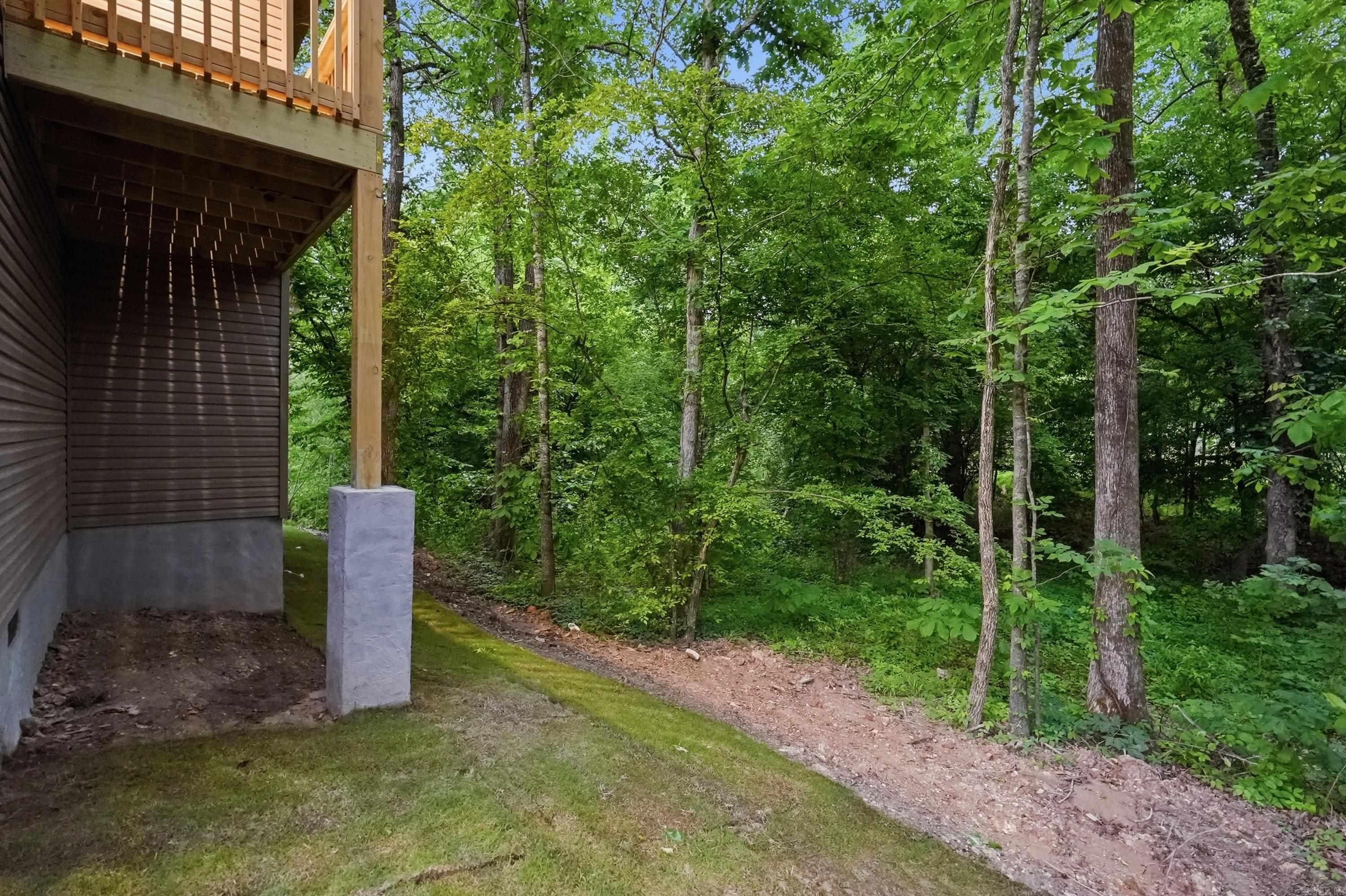 PLEASANT FOREST - Residential