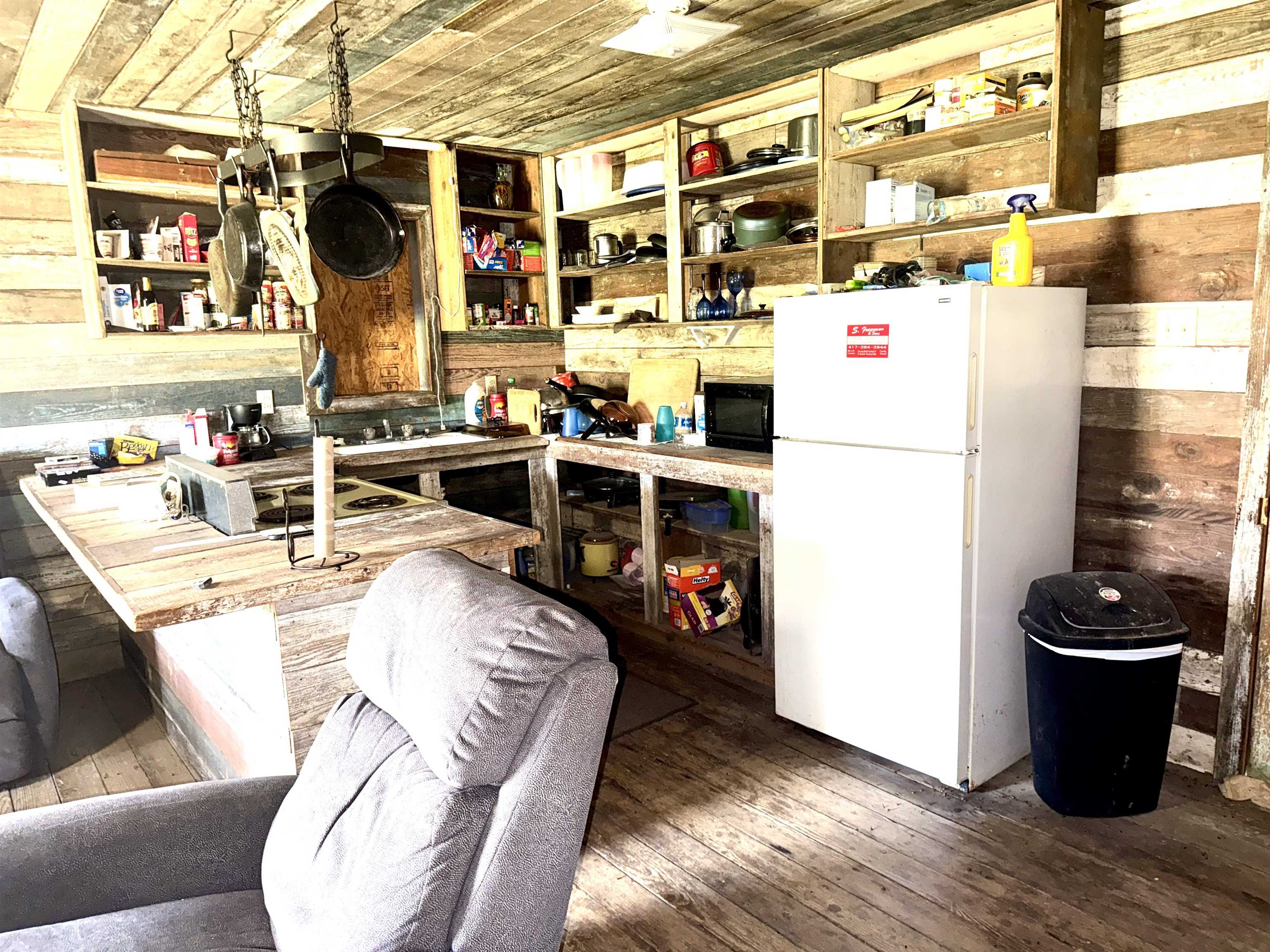 Metes & Bounds - Residential