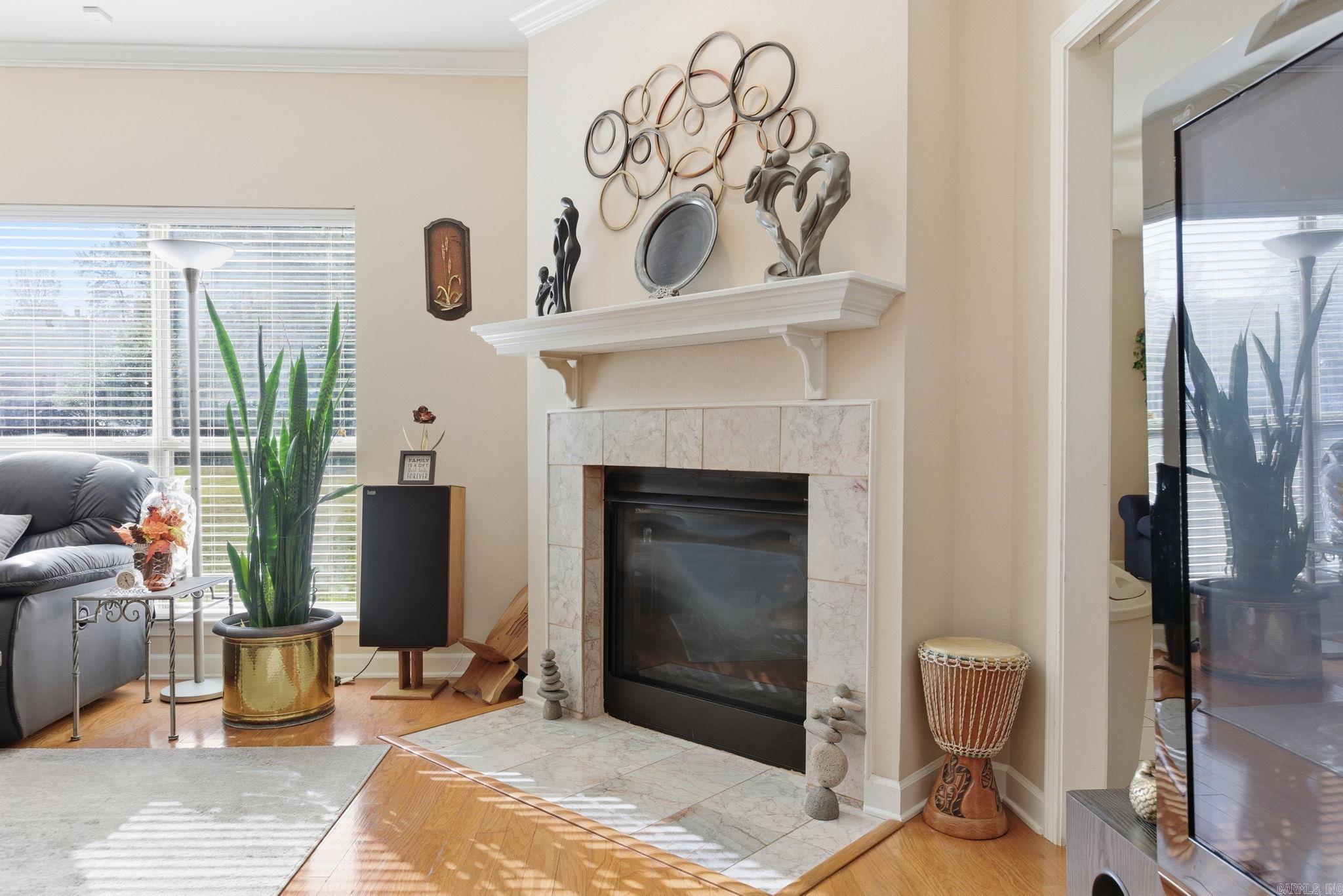 PECAN LAKE - Residential