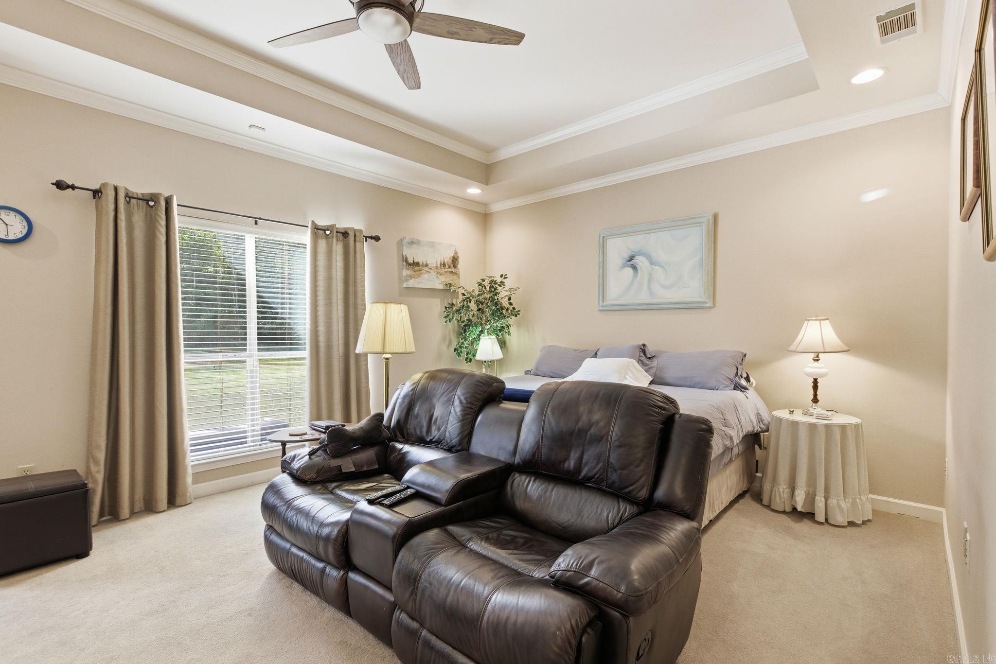 PECAN LAKE - Residential