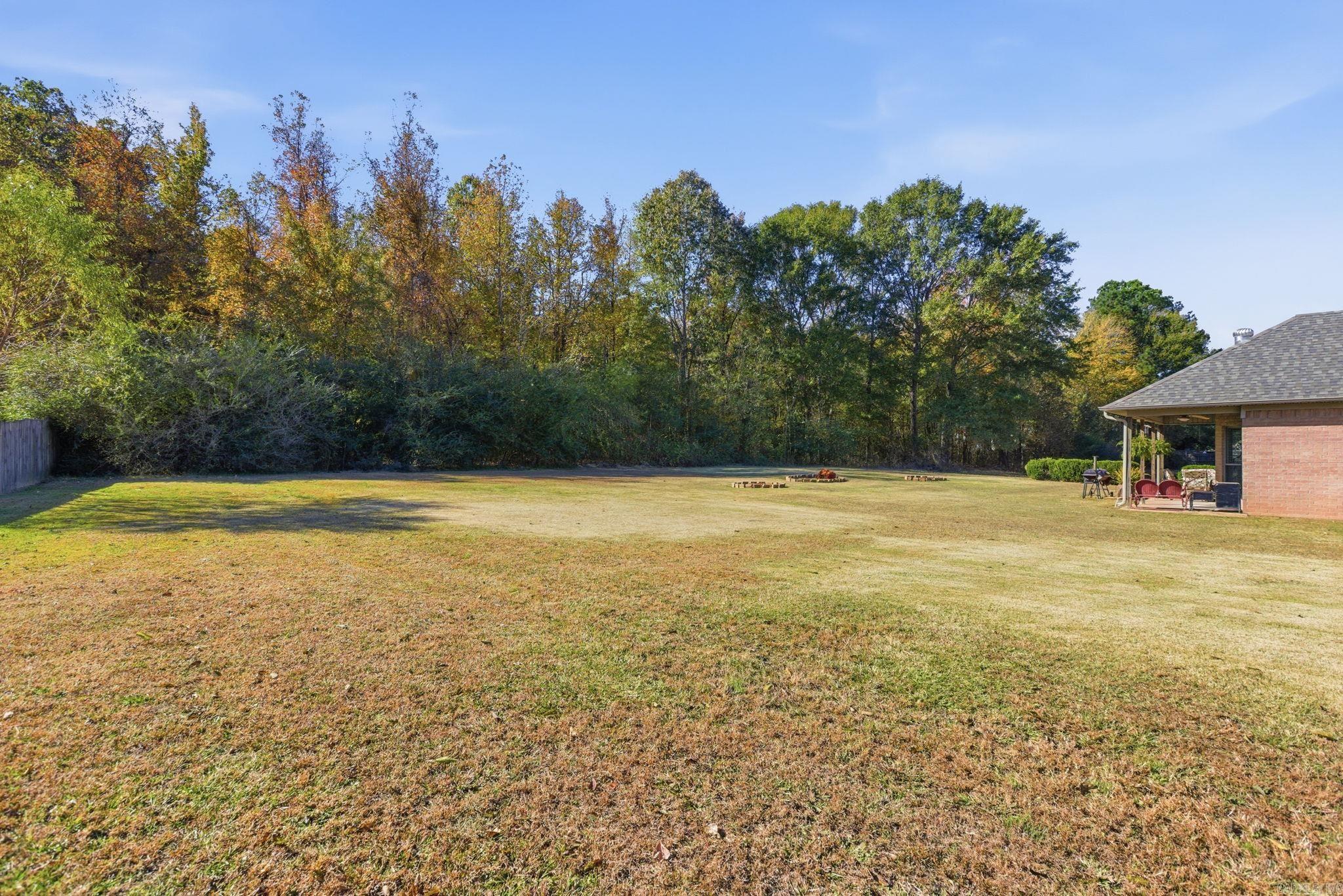 PECAN LAKE - Residential