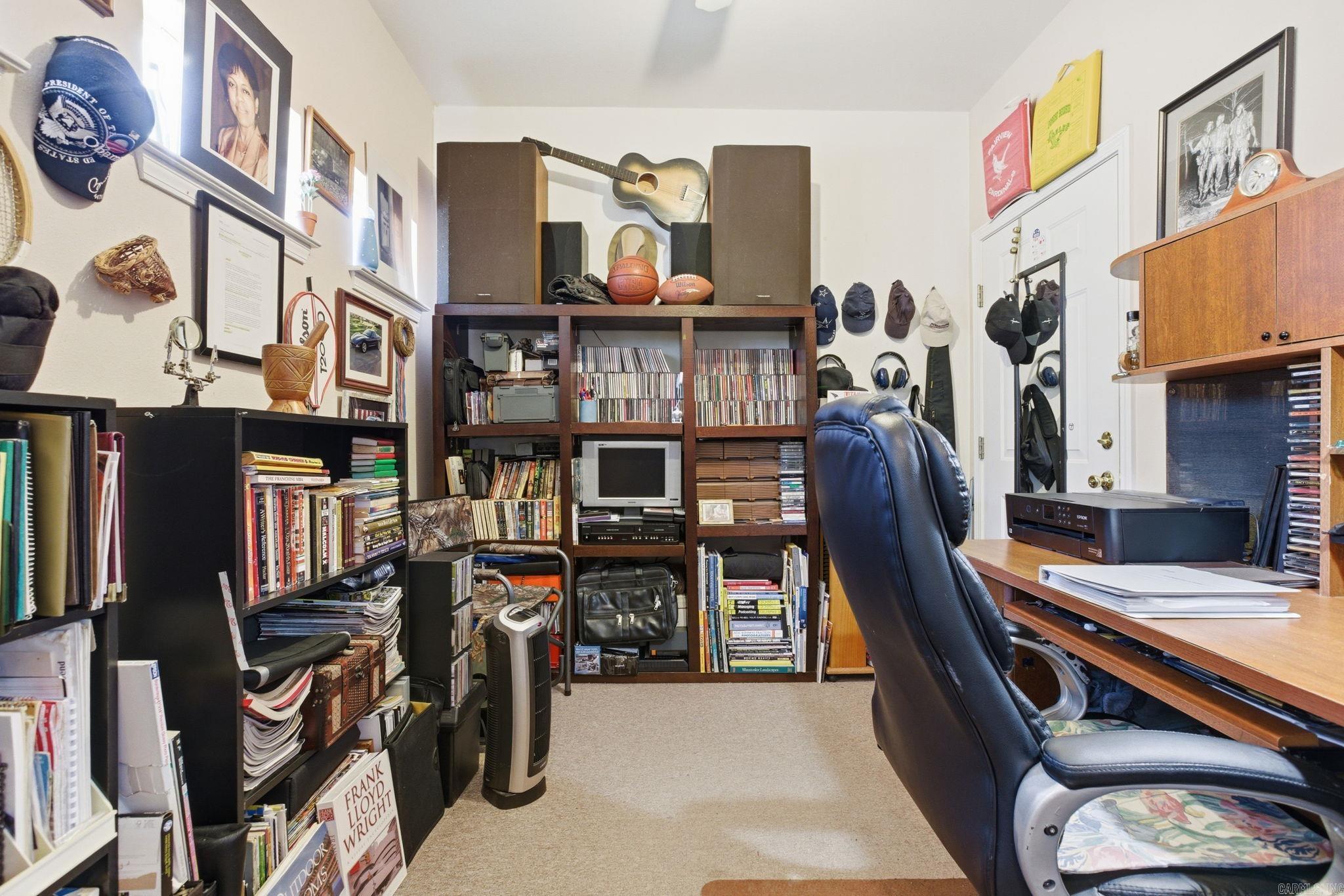 PECAN LAKE - Residential