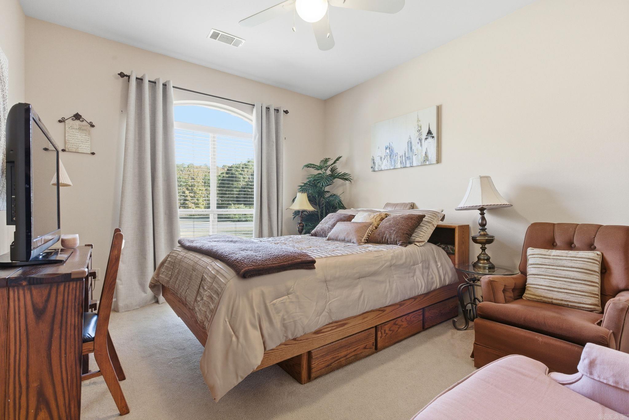 PECAN LAKE - Residential