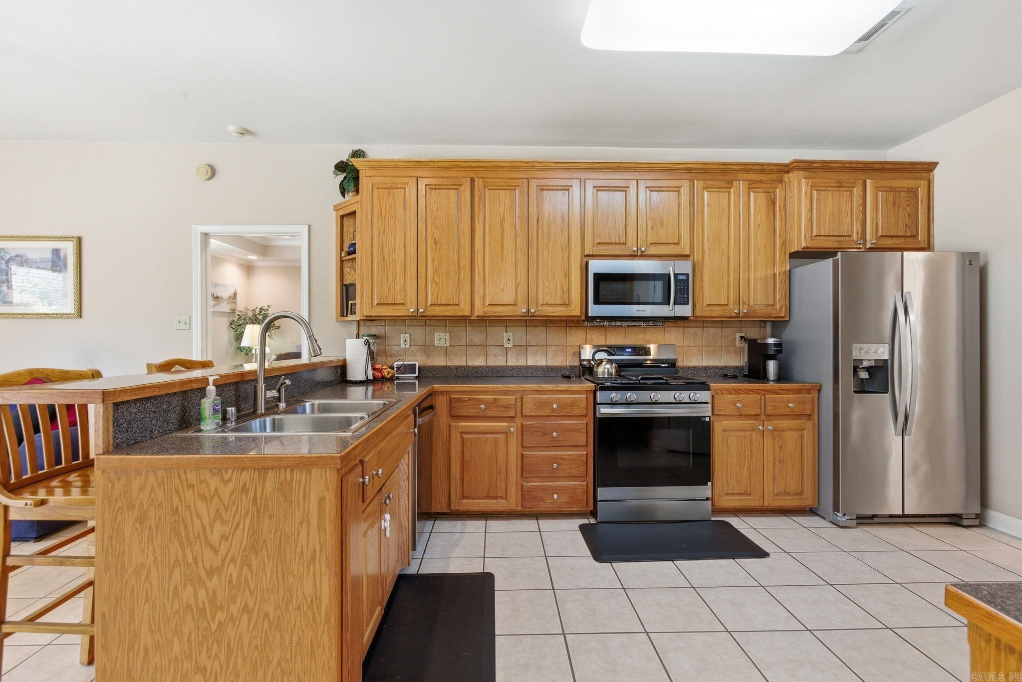 PECAN LAKE - Residential