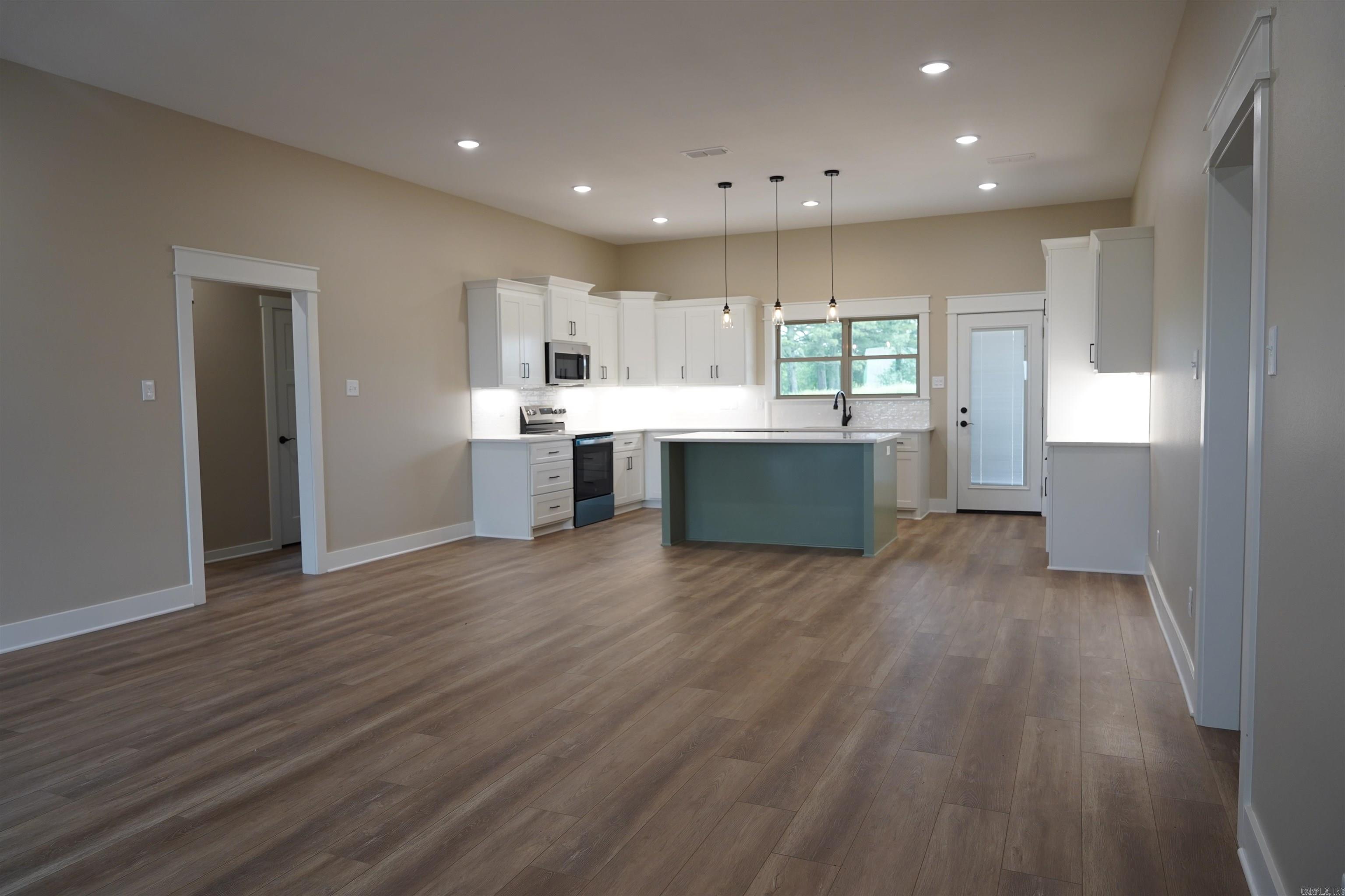 SUMMERLYN SUBDIVISION - Residential