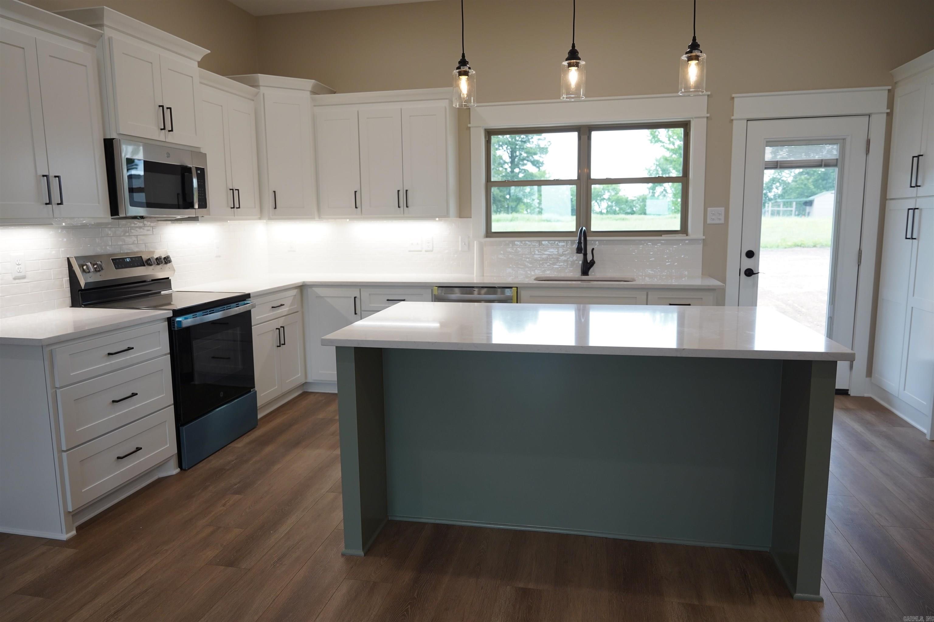 SUMMERLYN SUBDIVISION - Residential