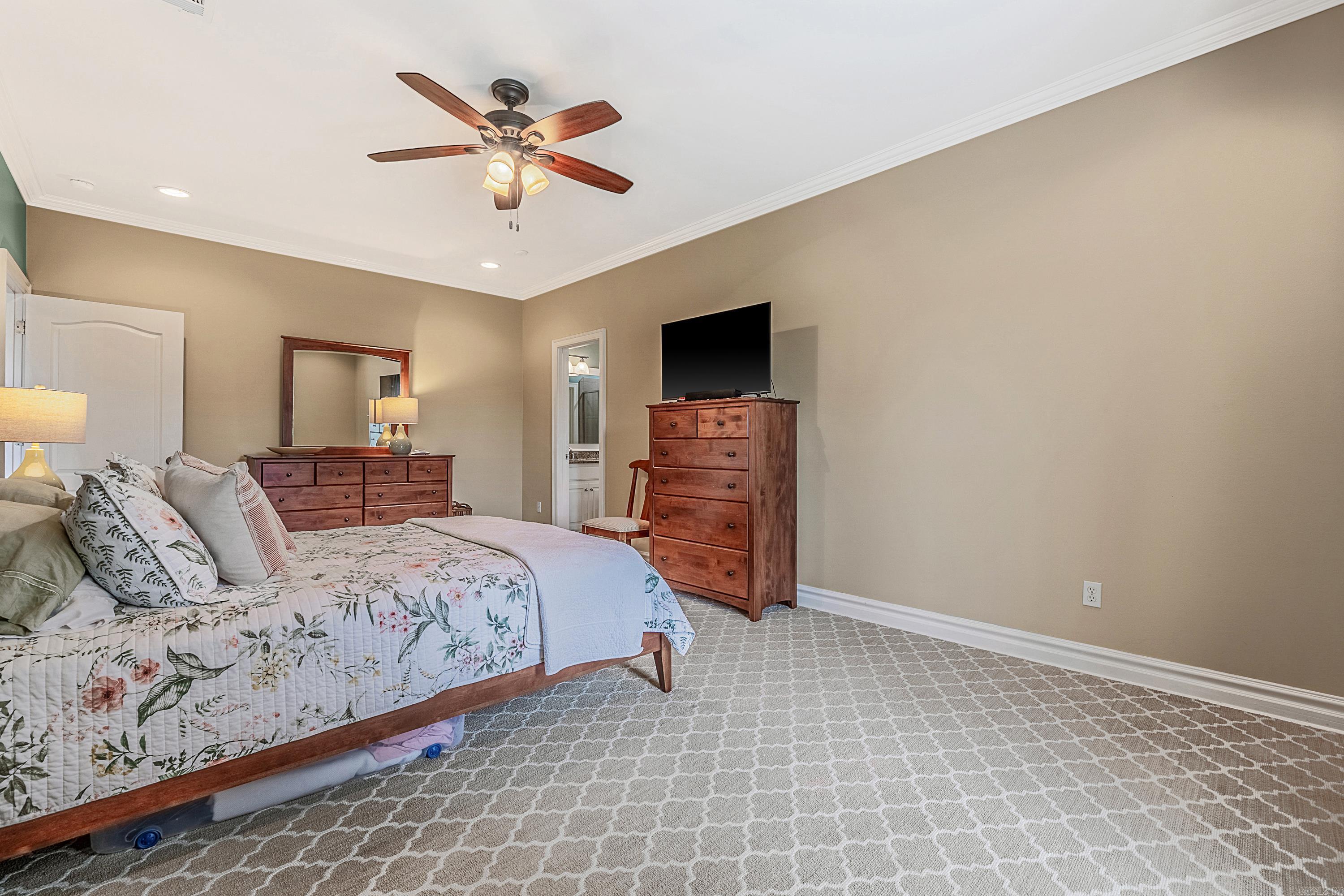 COUNTRY CLUB OF ARK THE - Residential