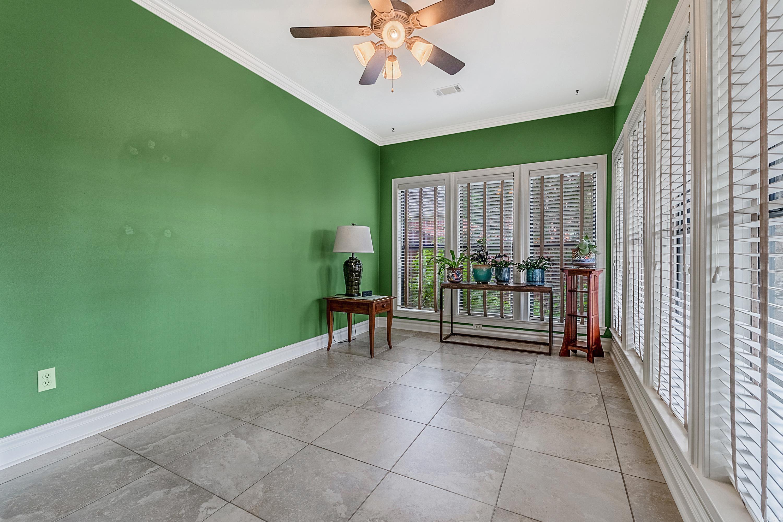 COUNTRY CLUB OF ARK THE - Residential