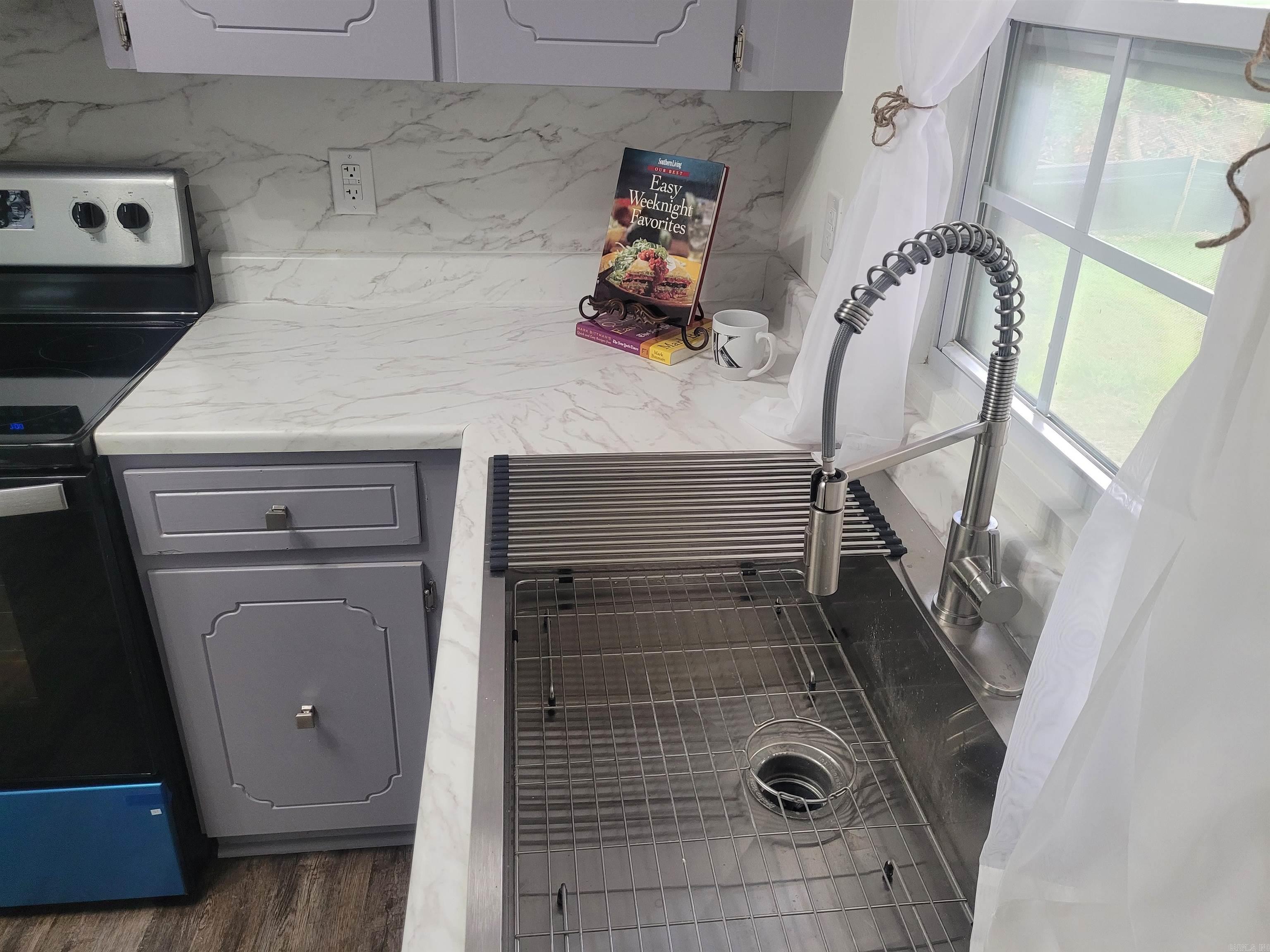 TRAMMEL - Residential