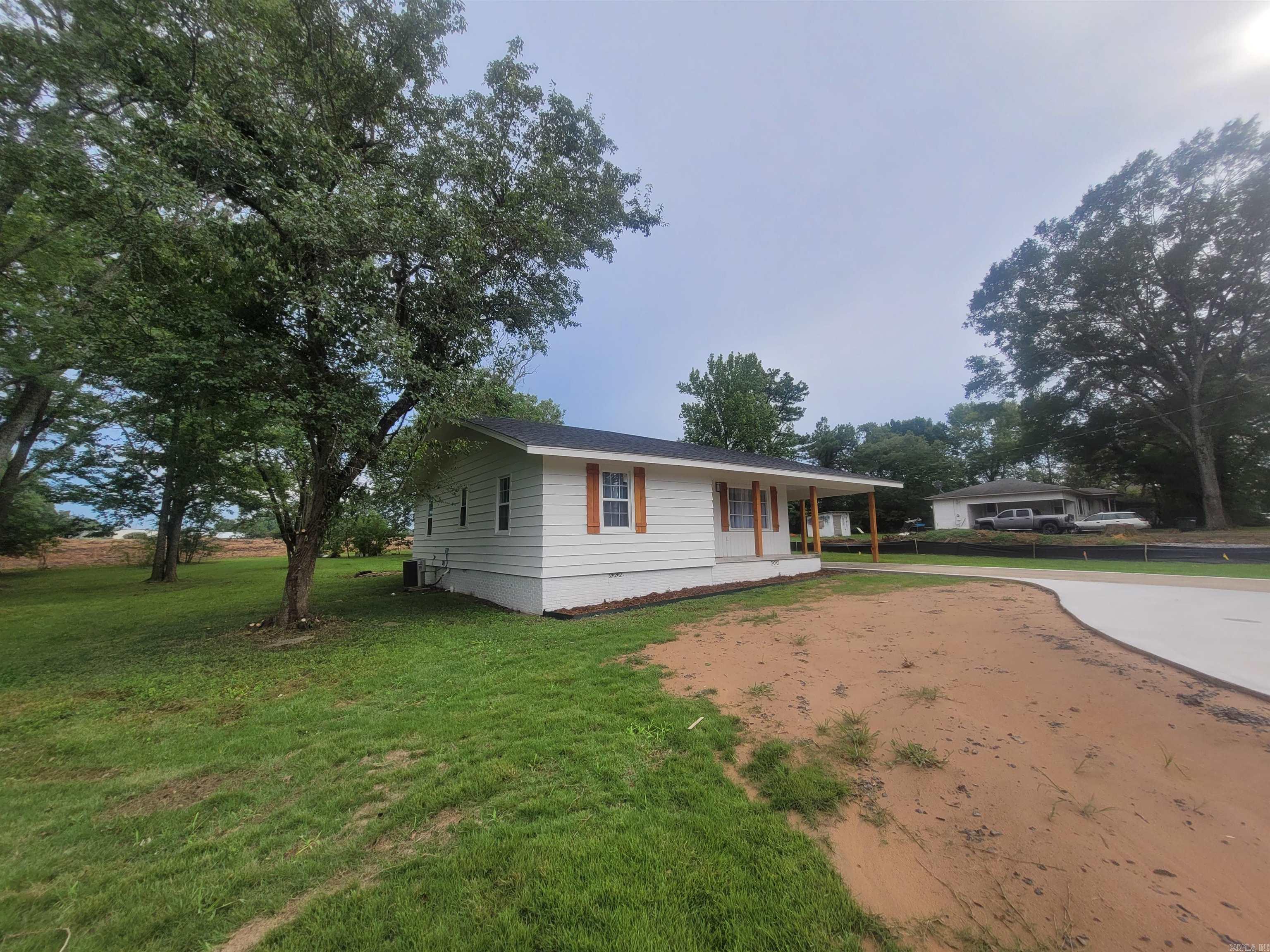 TRAMMEL - Residential