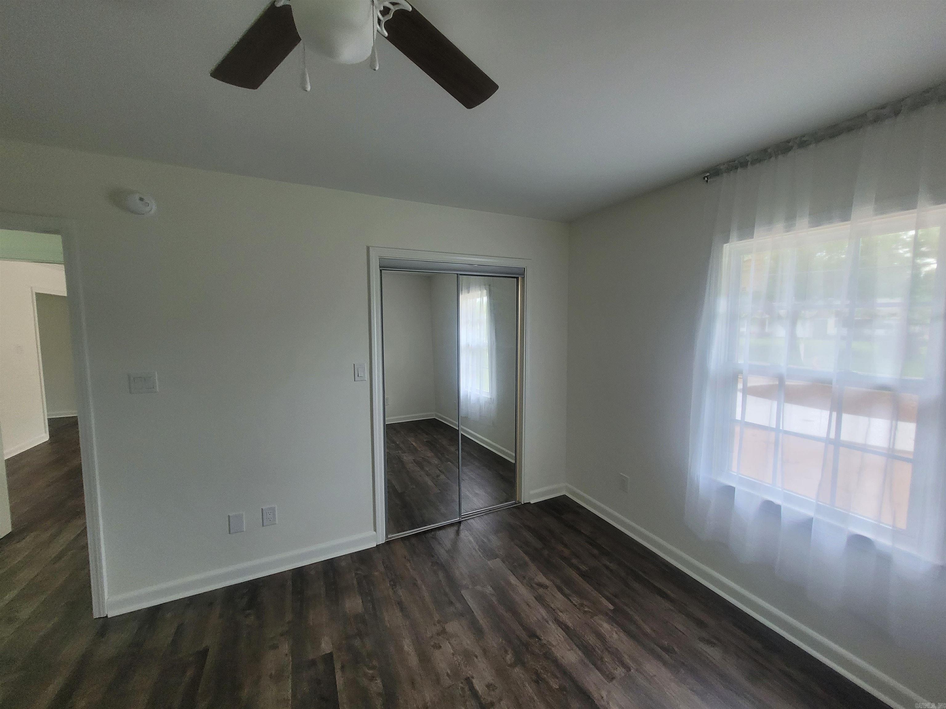 TRAMMEL - Residential