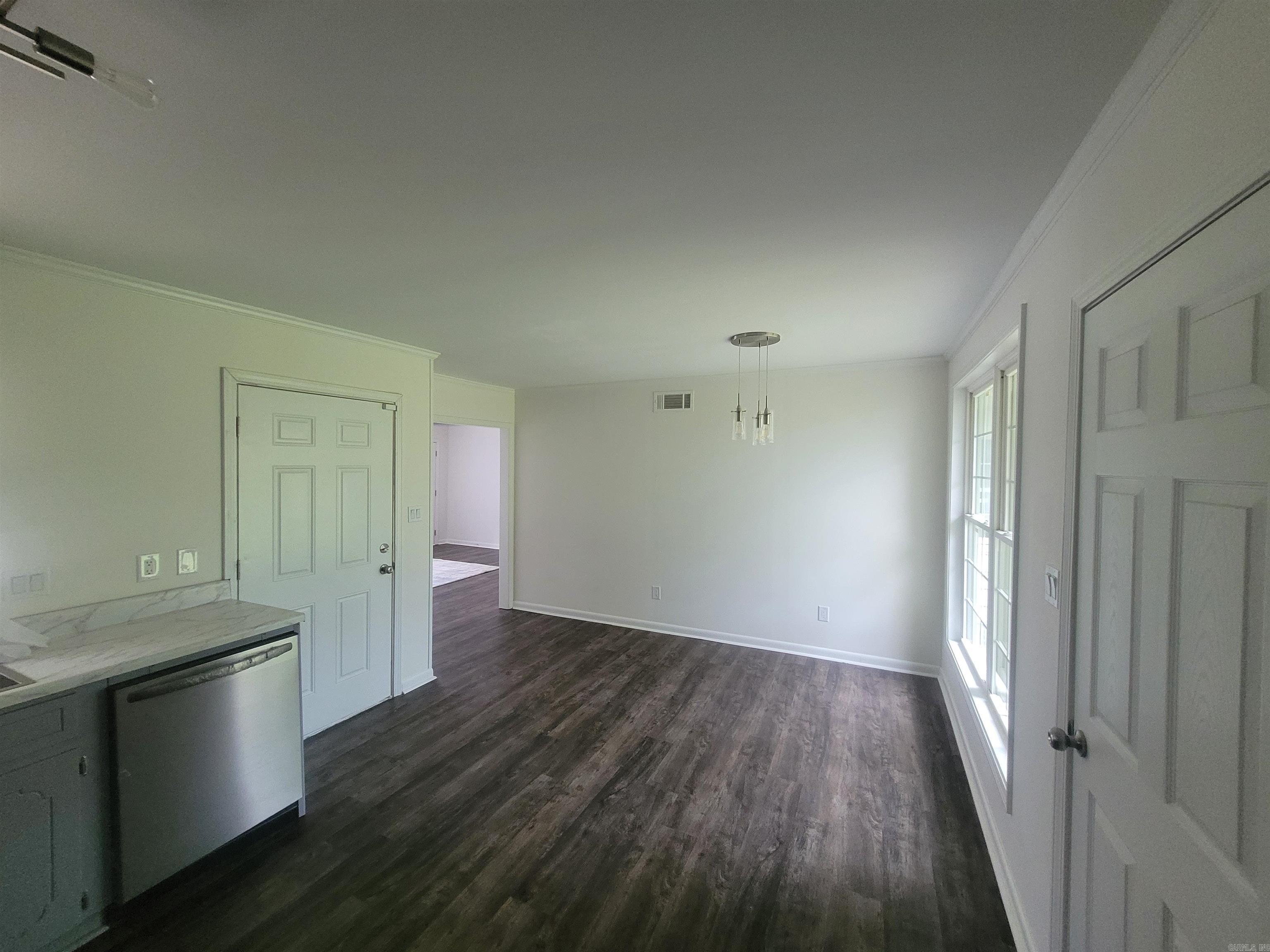 TRAMMEL - Residential