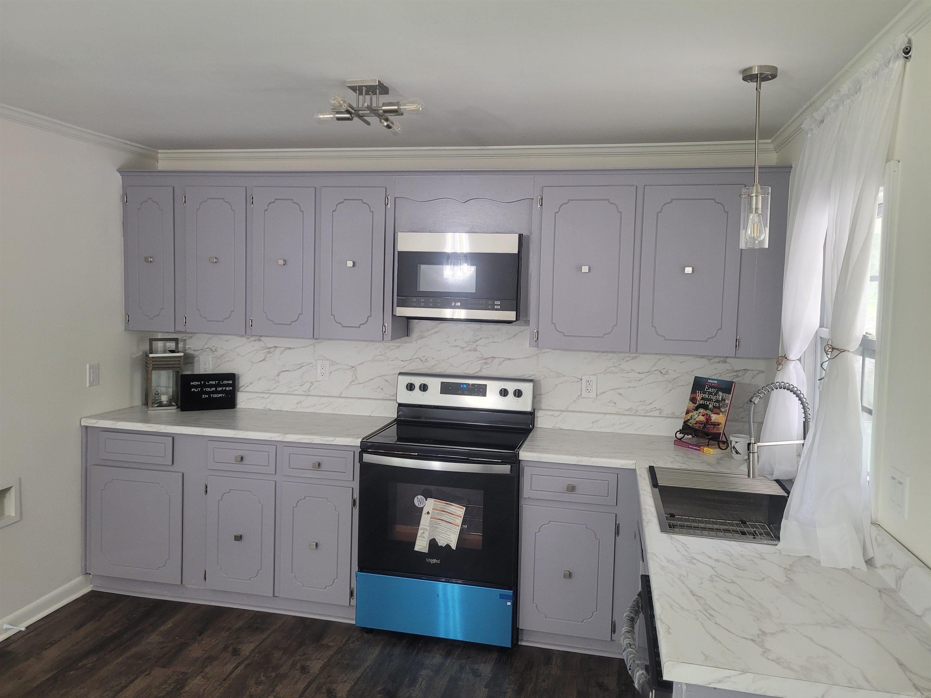 TRAMMEL - Residential