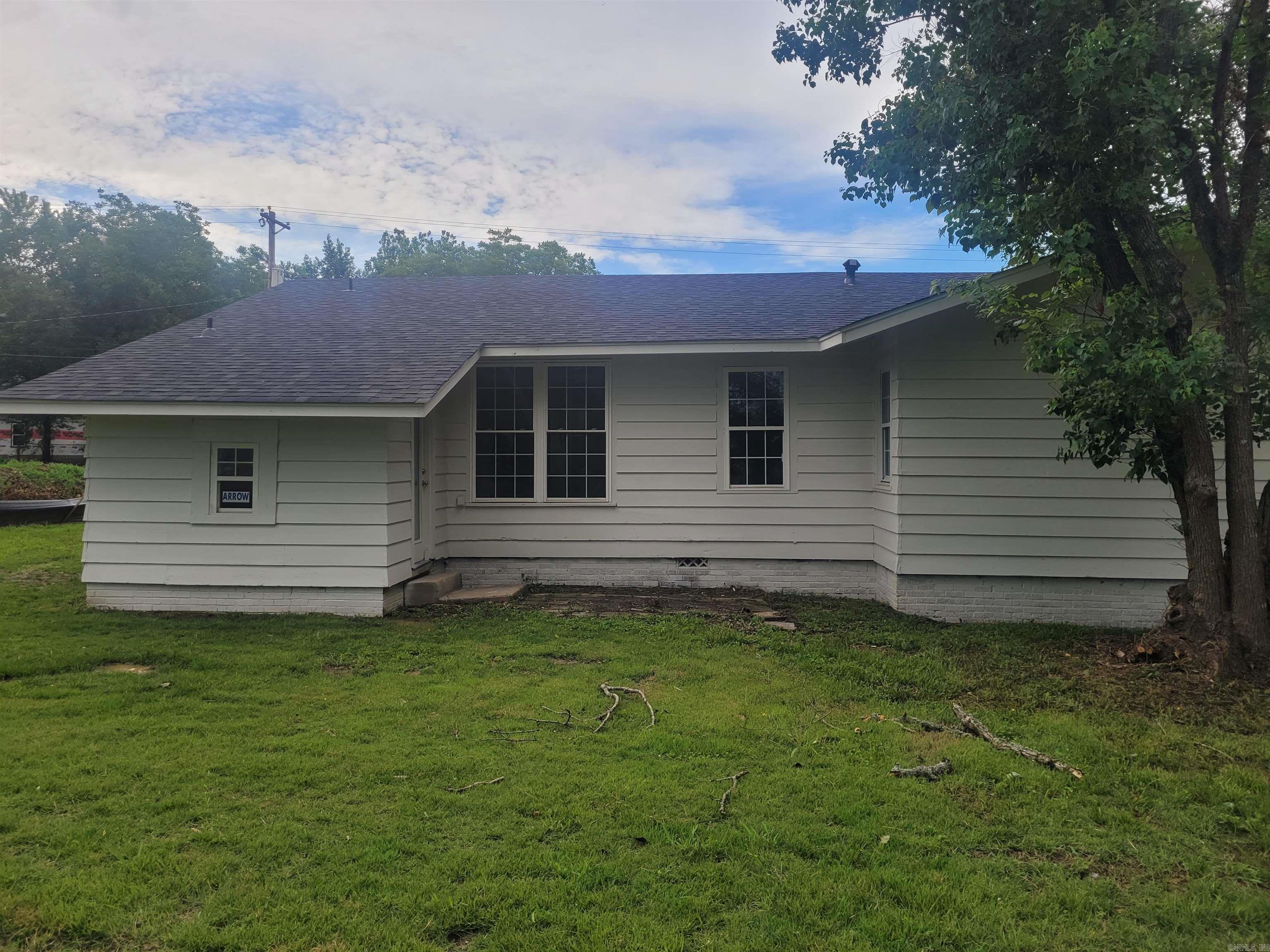 TRAMMEL - Residential