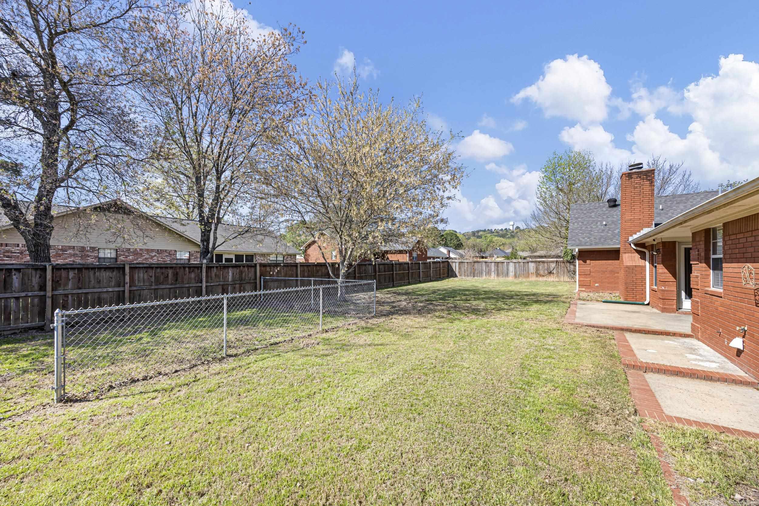 BROOKSIDE ESTATES - Residential