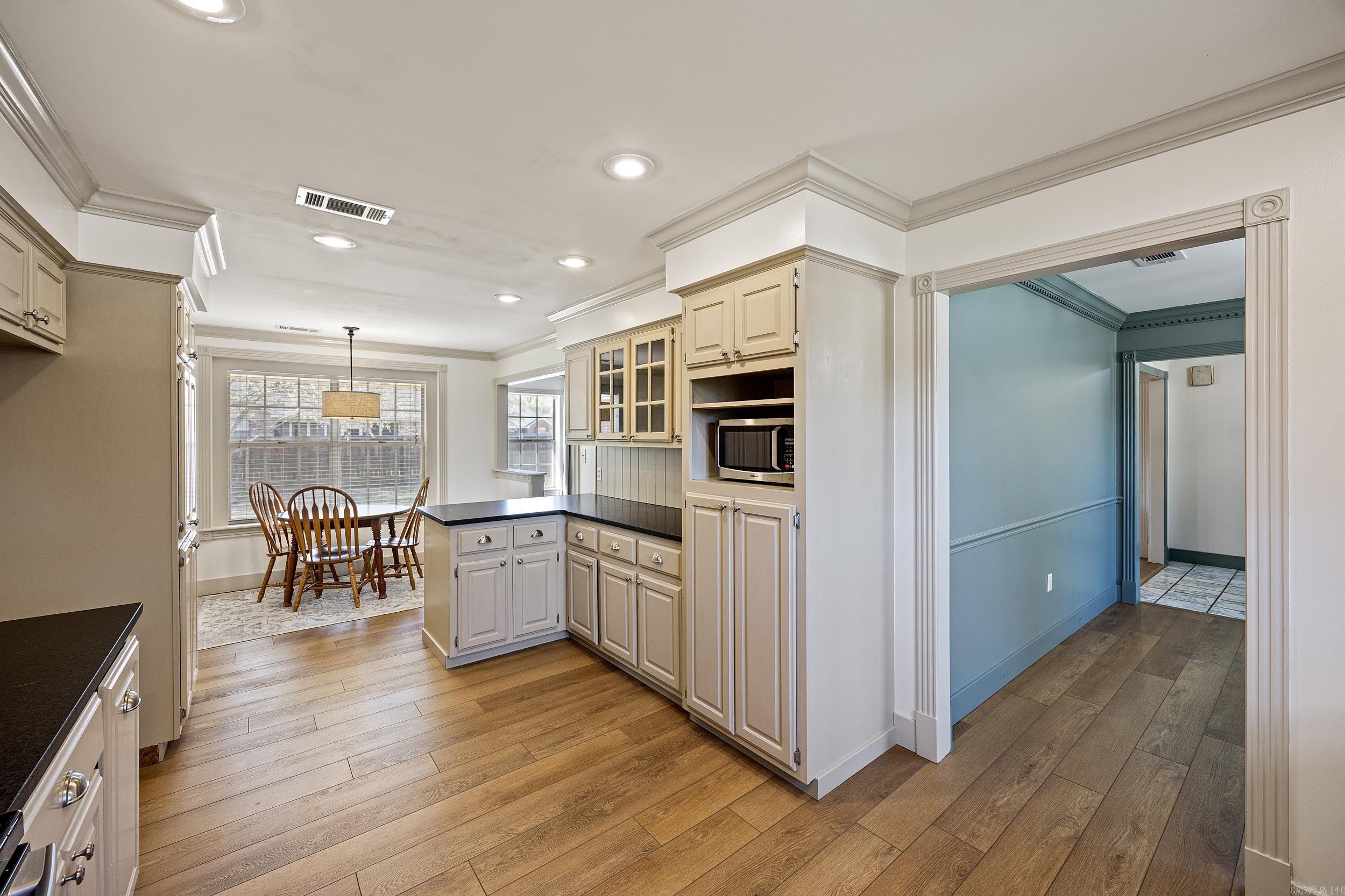 BROOKSIDE ESTATES - Residential