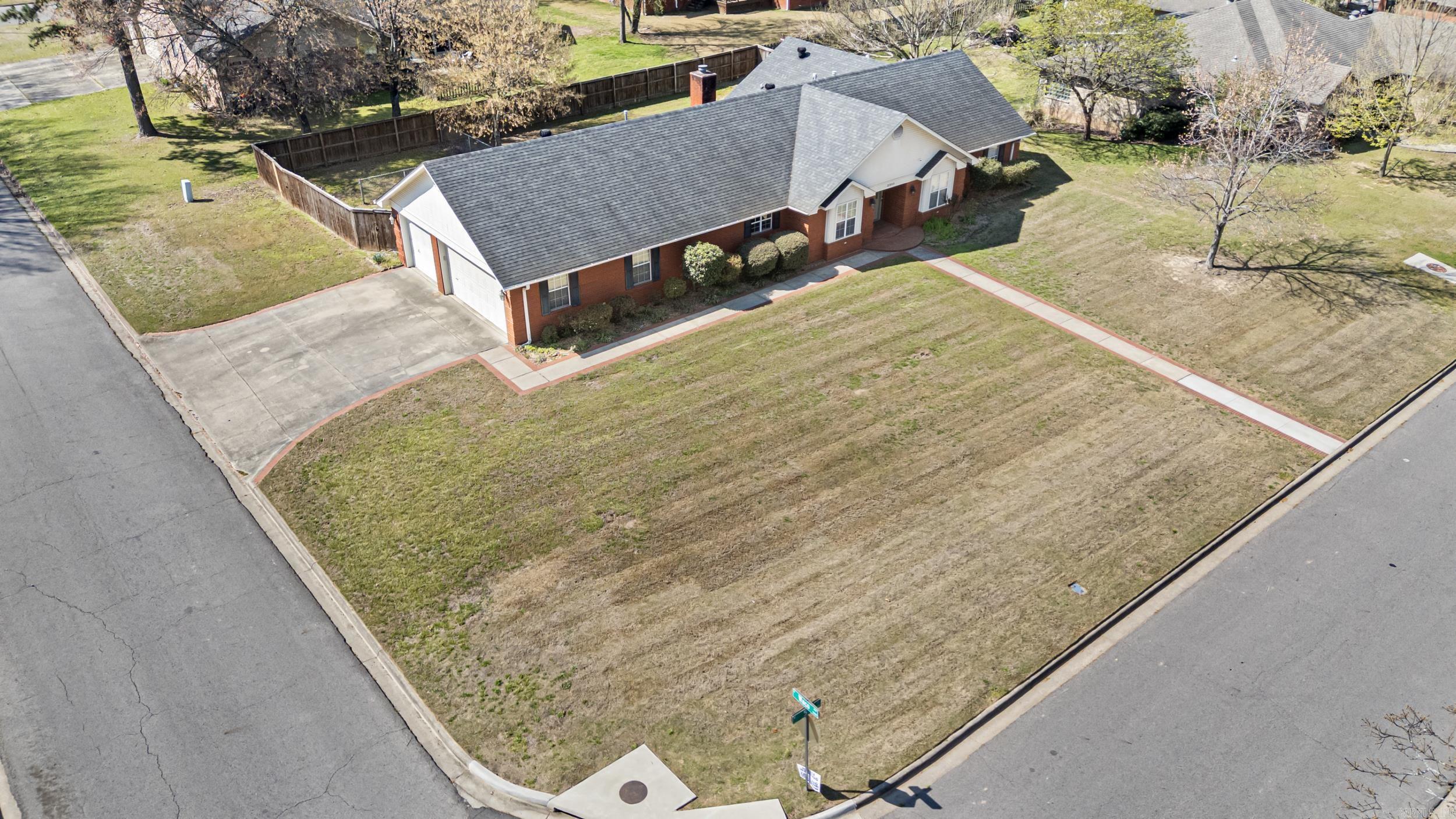 BROOKSIDE ESTATES - Residential