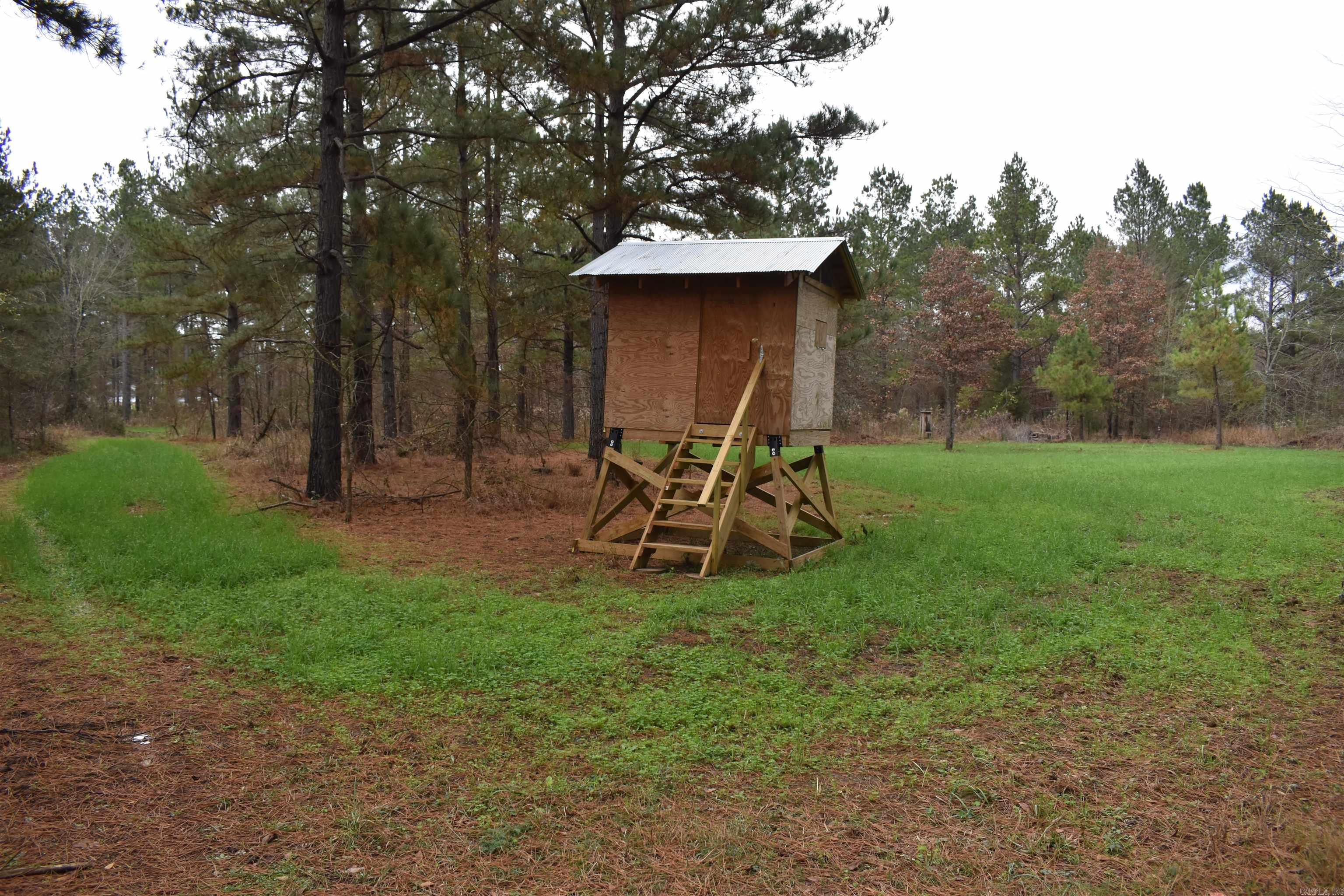 Metes & Bounds - Land