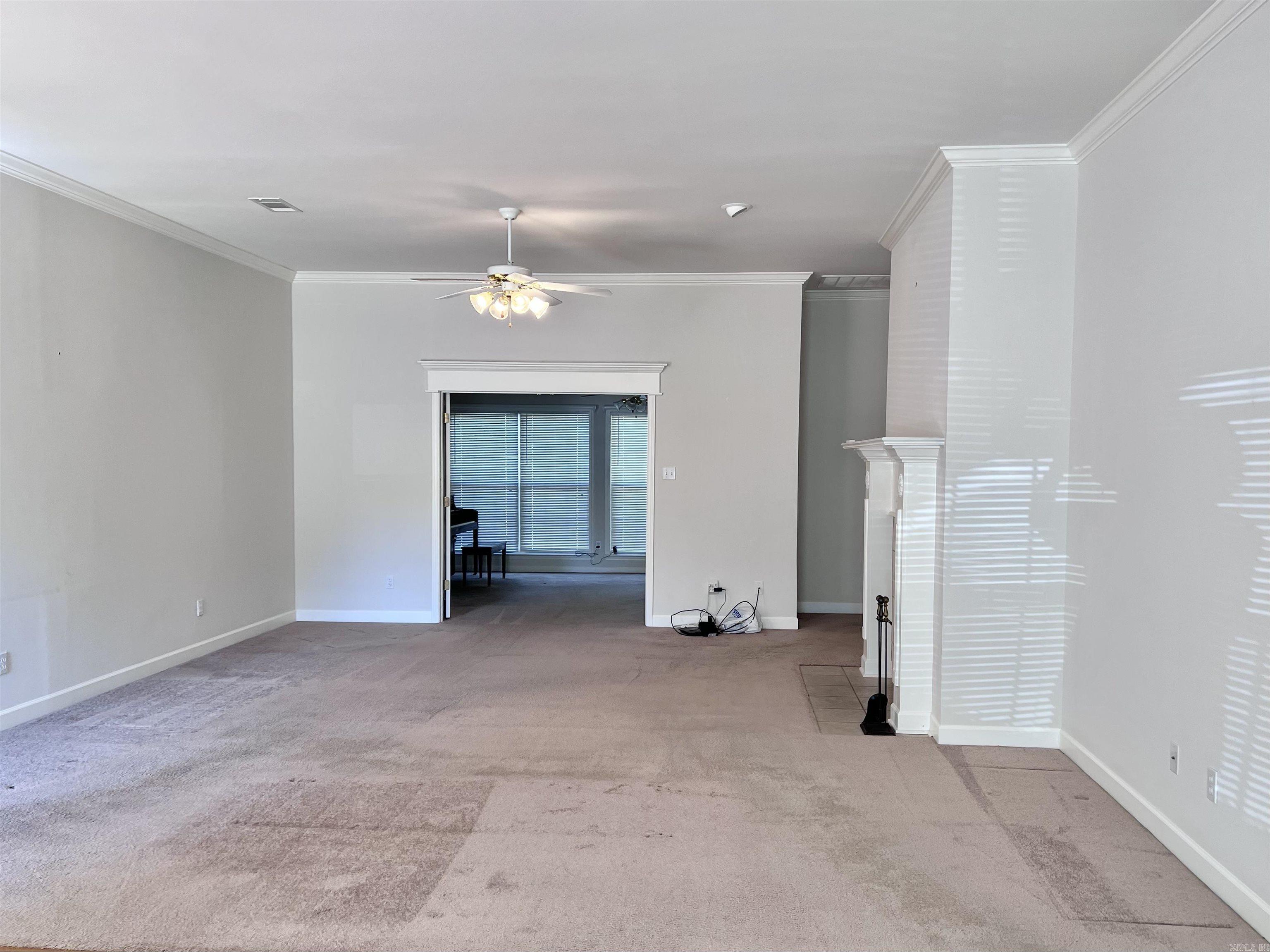 BELLE MEADE - Residential