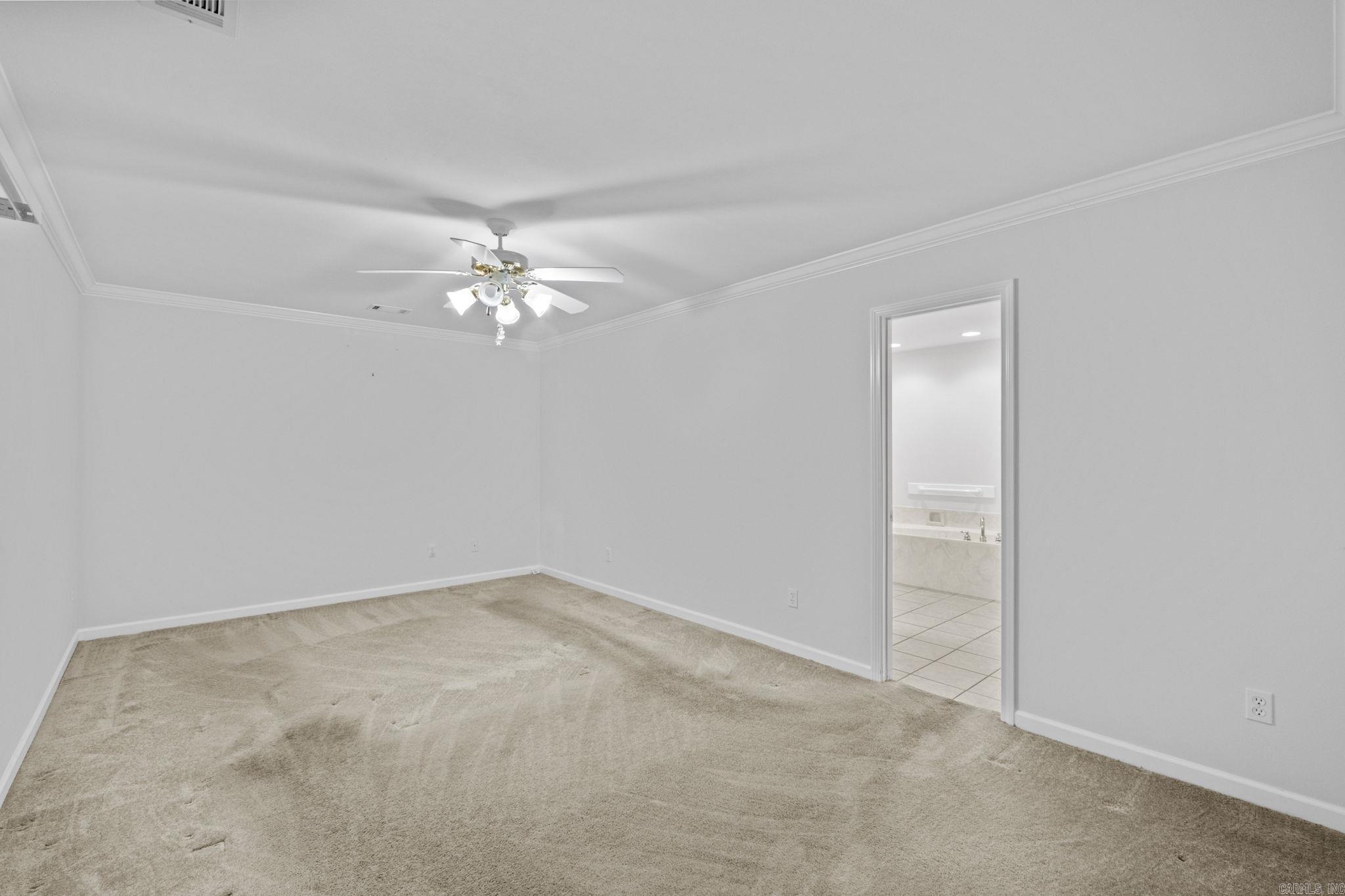 BELLE MEADE - Residential