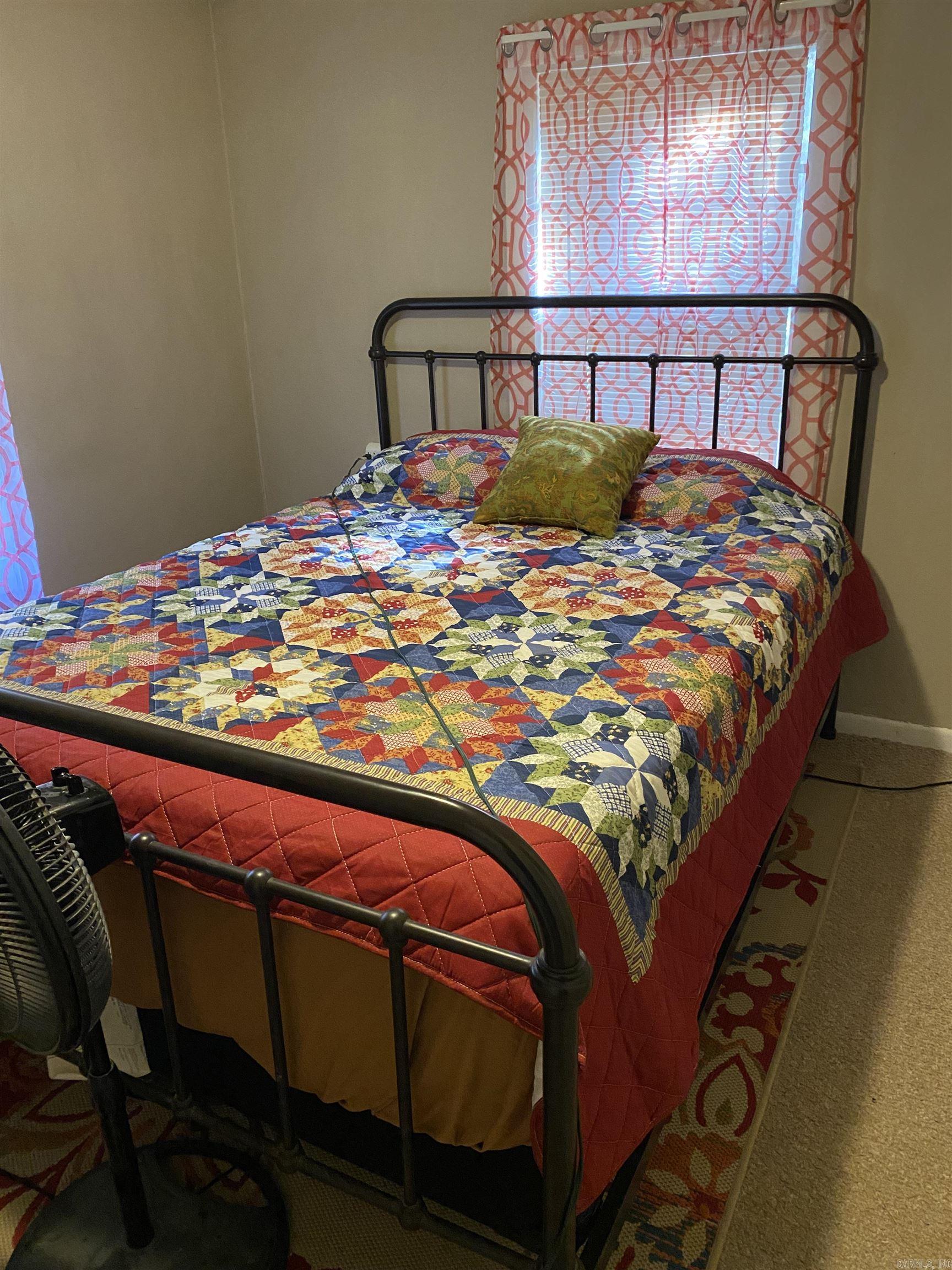 COVE ACREAGE - Residential