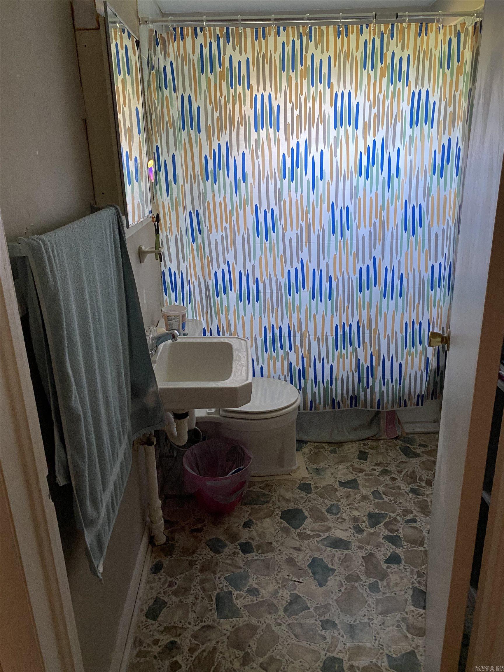 COVE ACREAGE - Residential