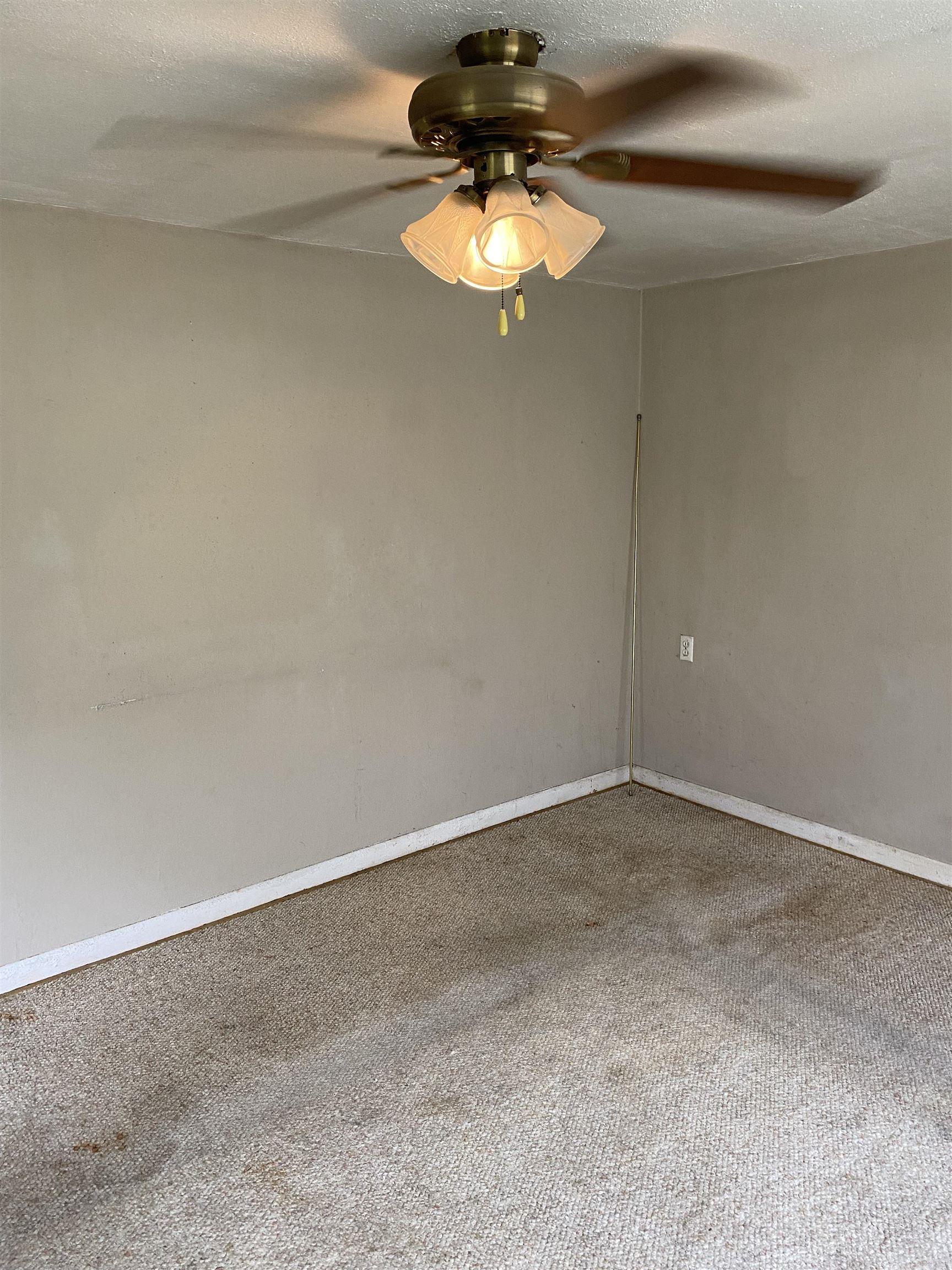 COVE ACREAGE - Residential