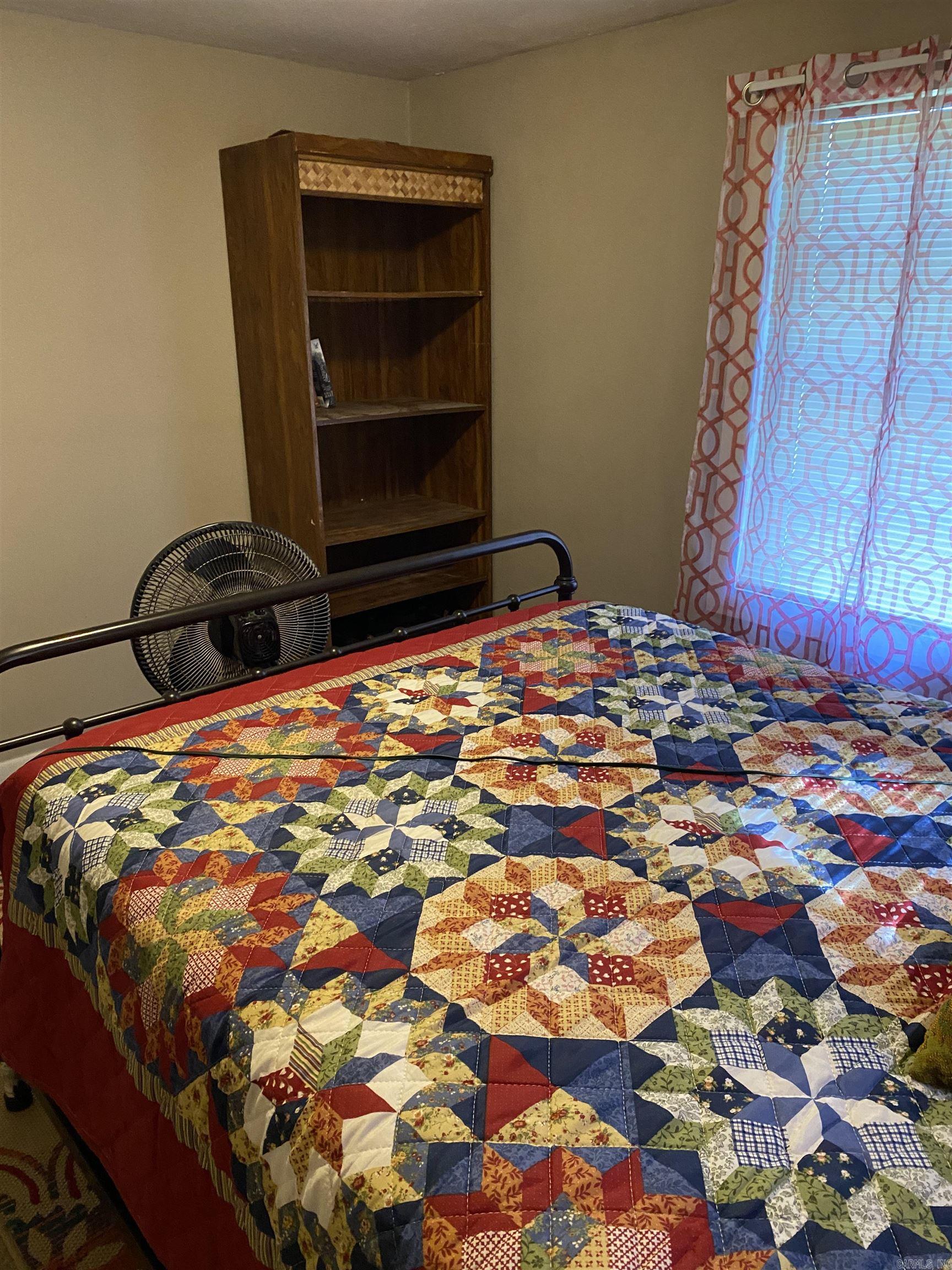 COVE ACREAGE - Residential