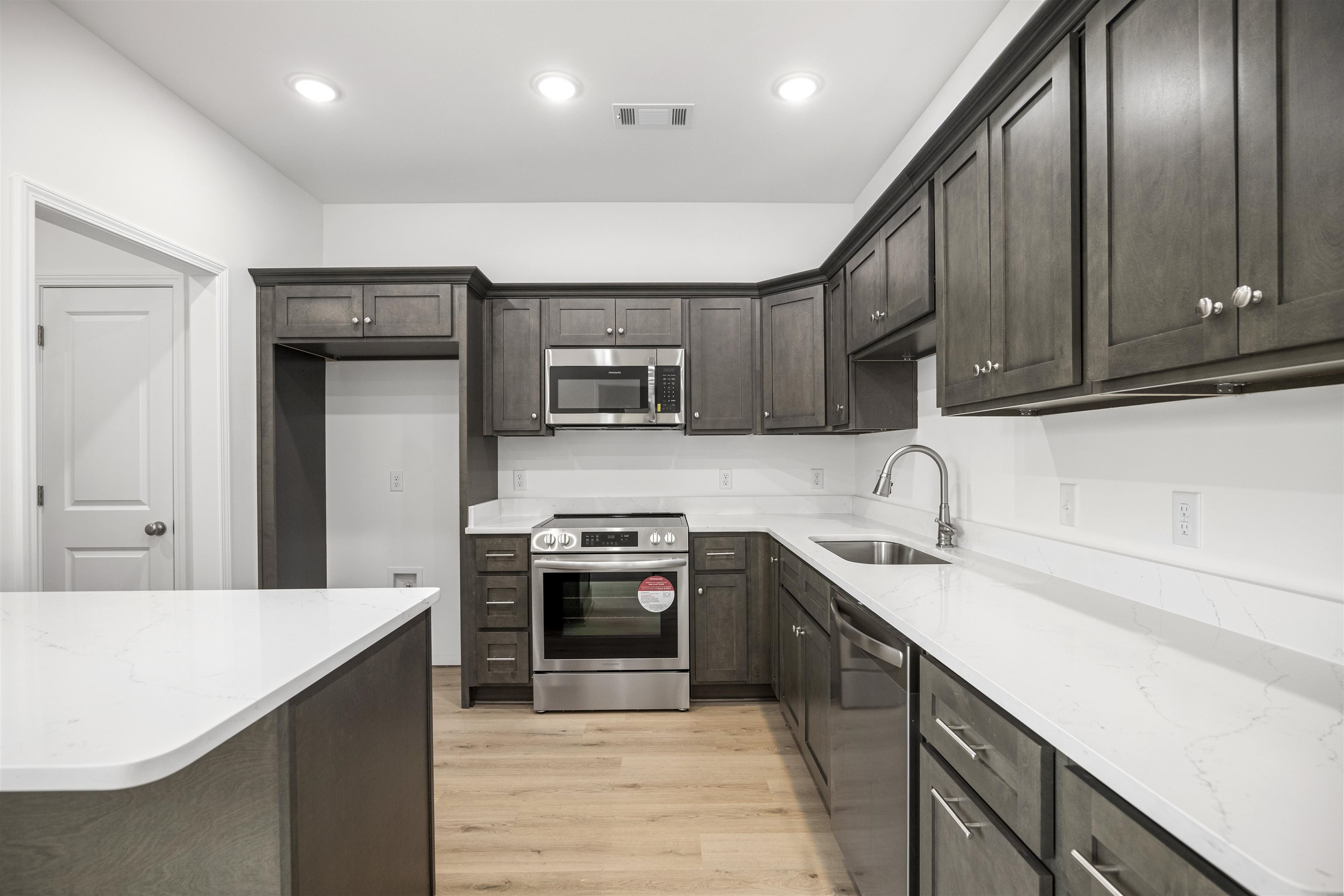 Oak View - Residential