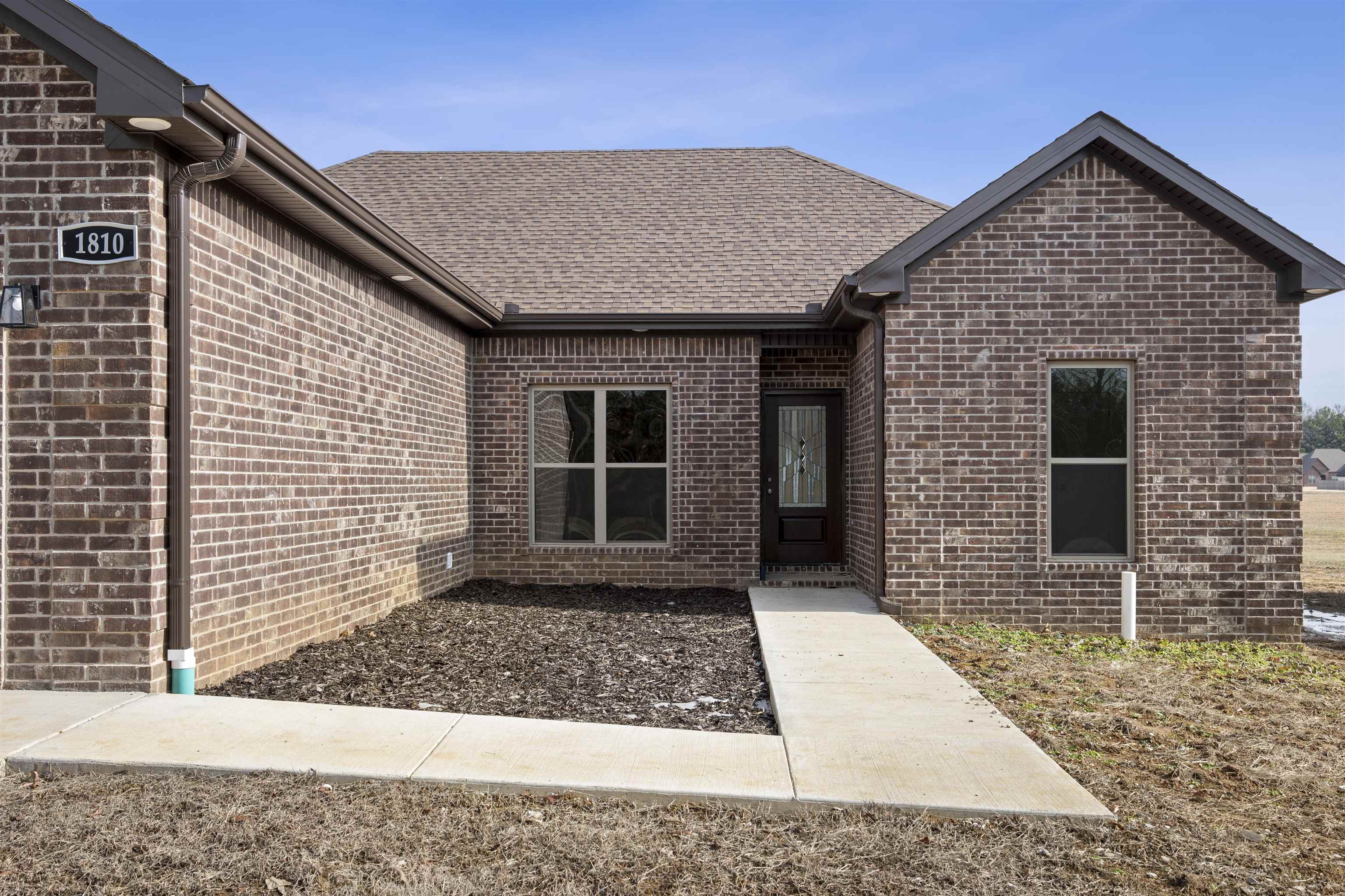 Oak View - Residential