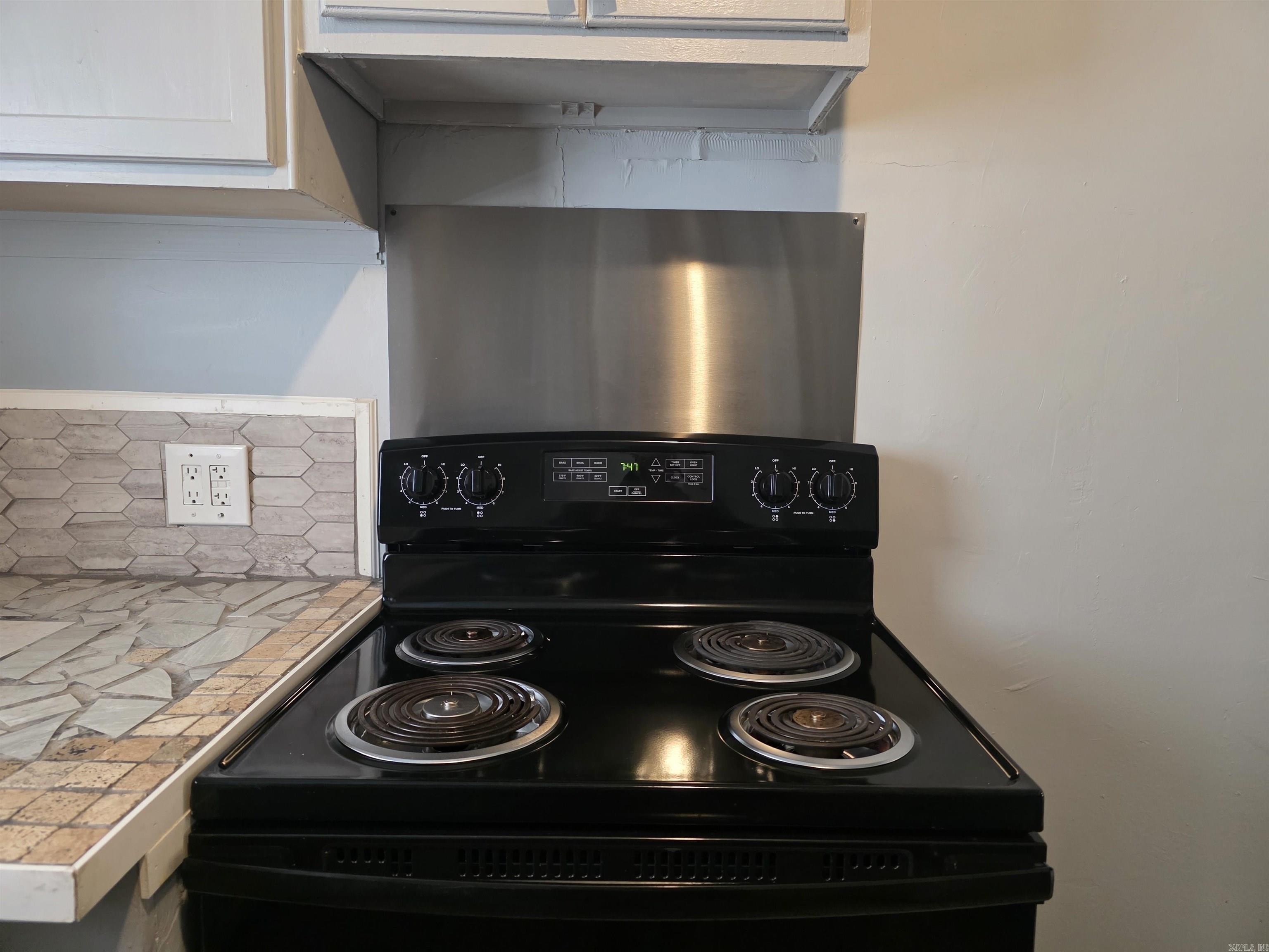 MEADOW PARK - Residential Lease