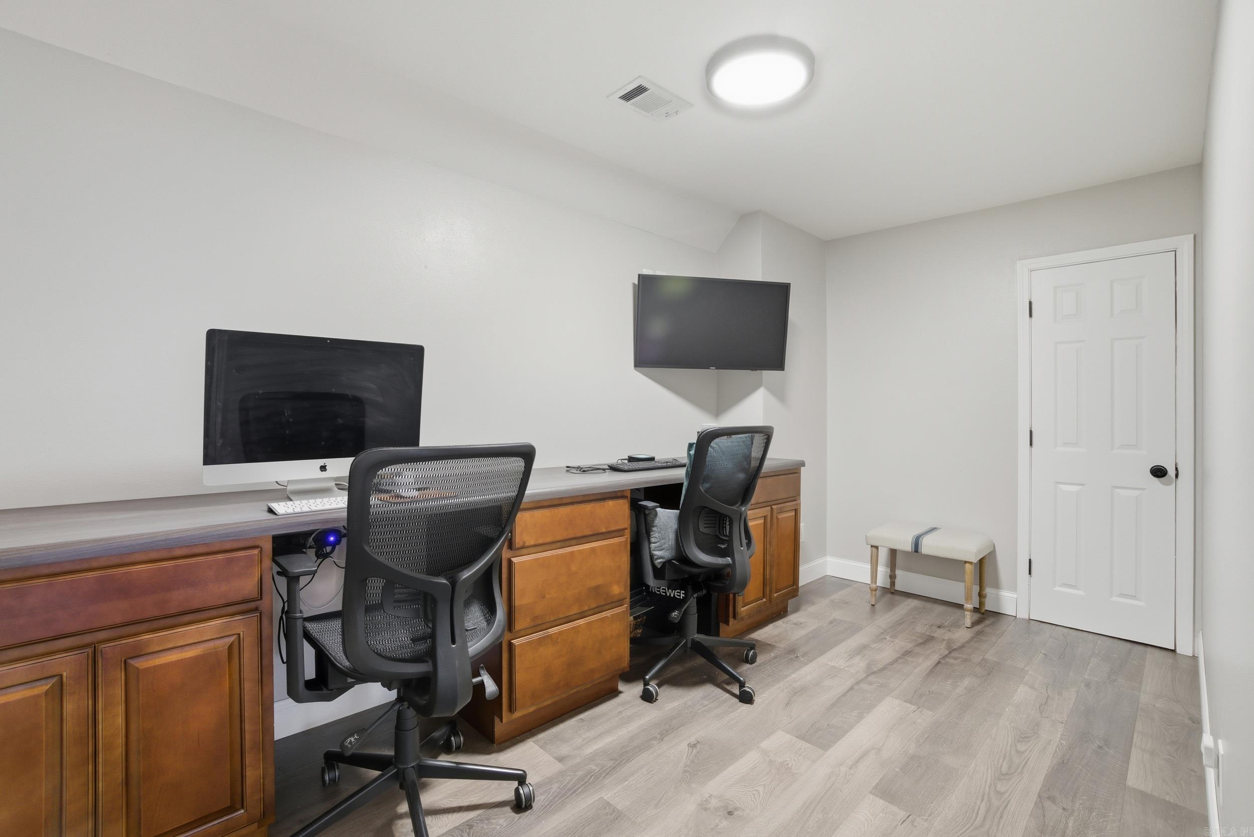 NORTH HEIGHTS - Residential