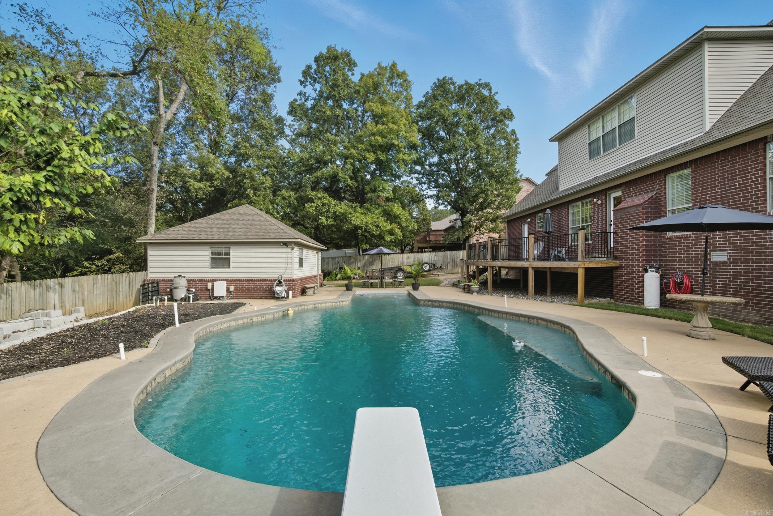 NORTH HEIGHTS - Residential