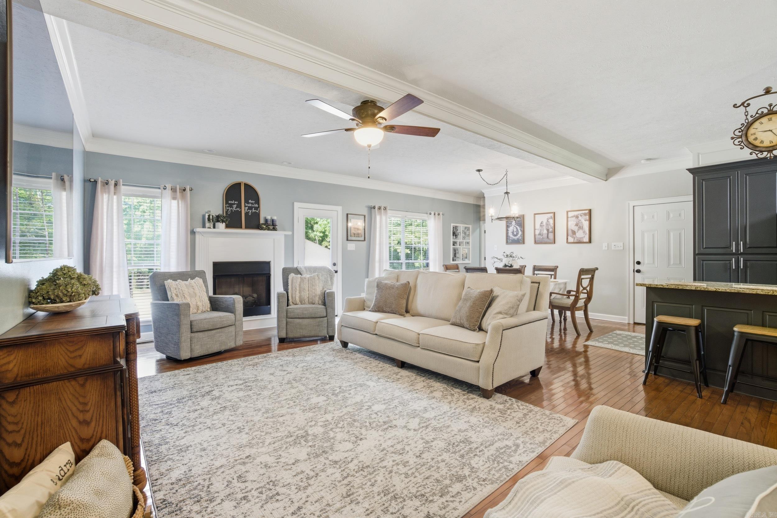 NORTH HEIGHTS - Residential