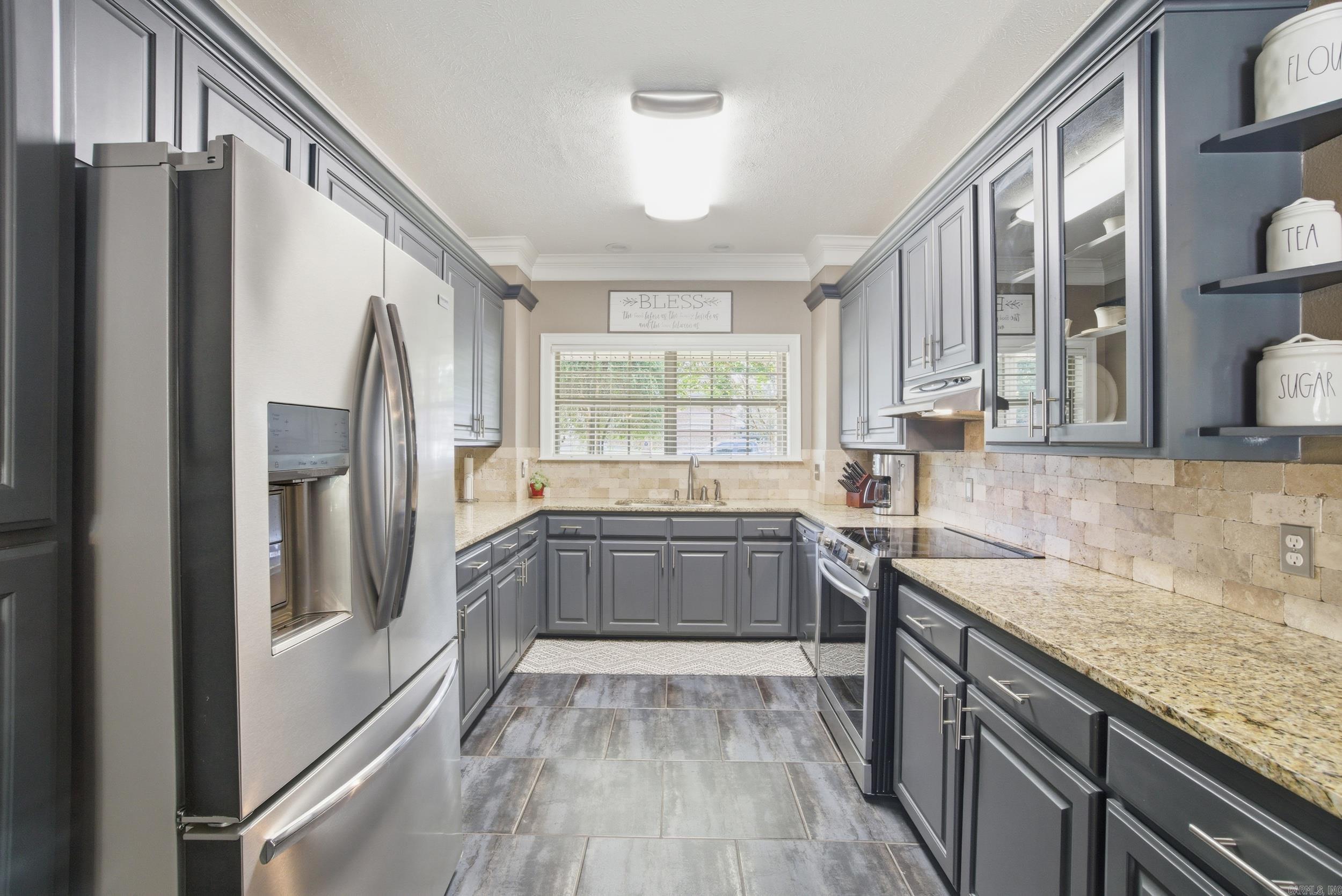 NORTH HEIGHTS - Residential