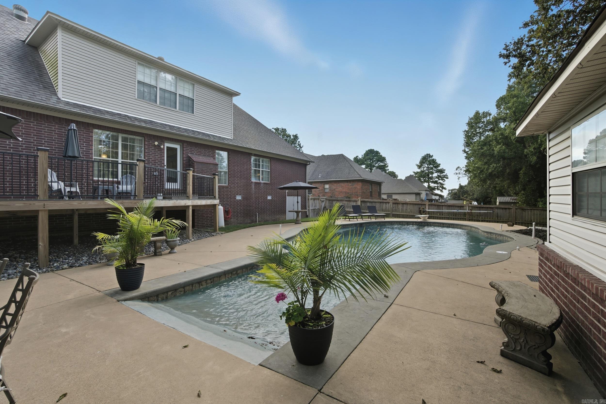 NORTH HEIGHTS - Residential