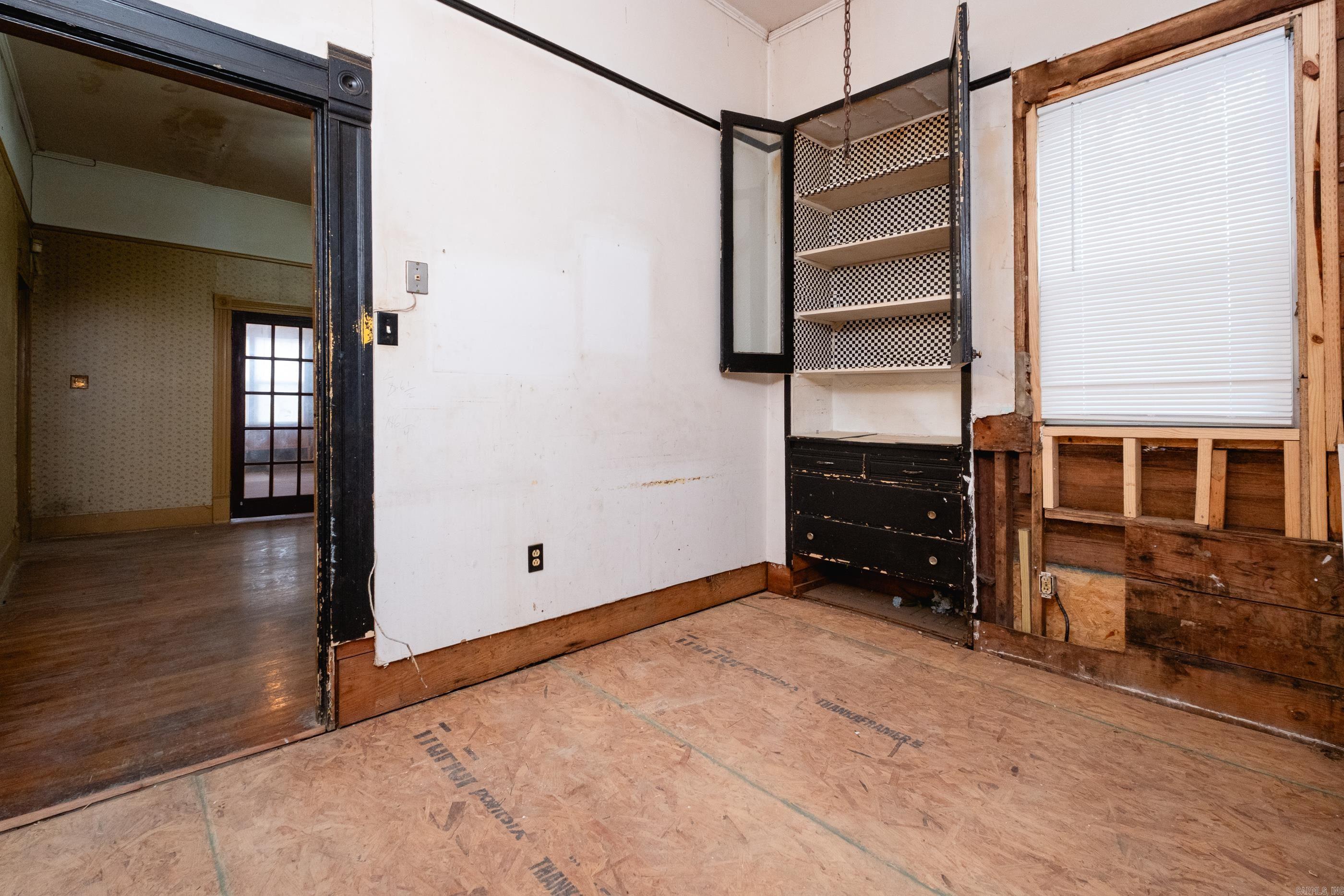 FOREST HILL - Residential