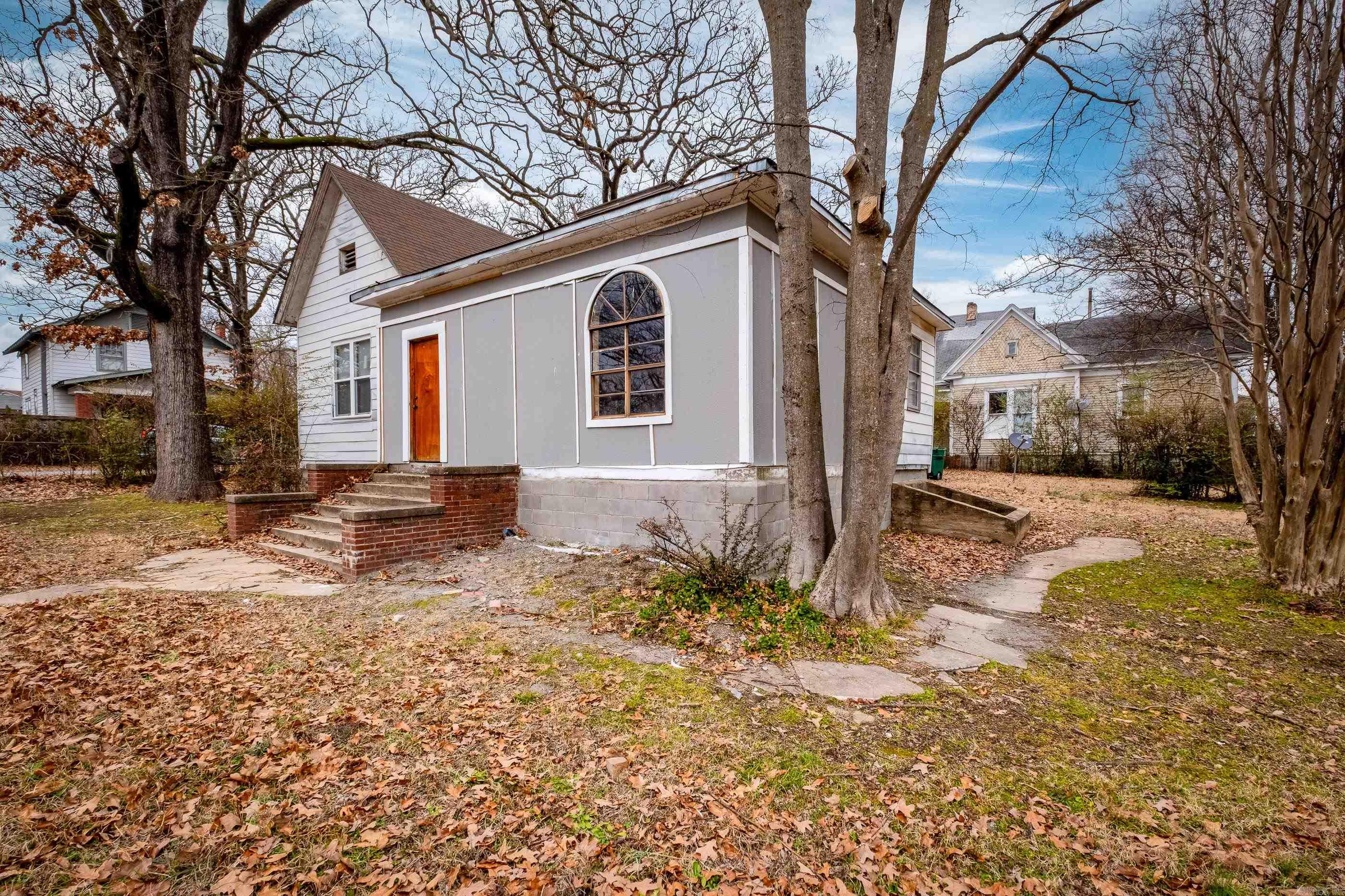 FOREST HILL - Residential