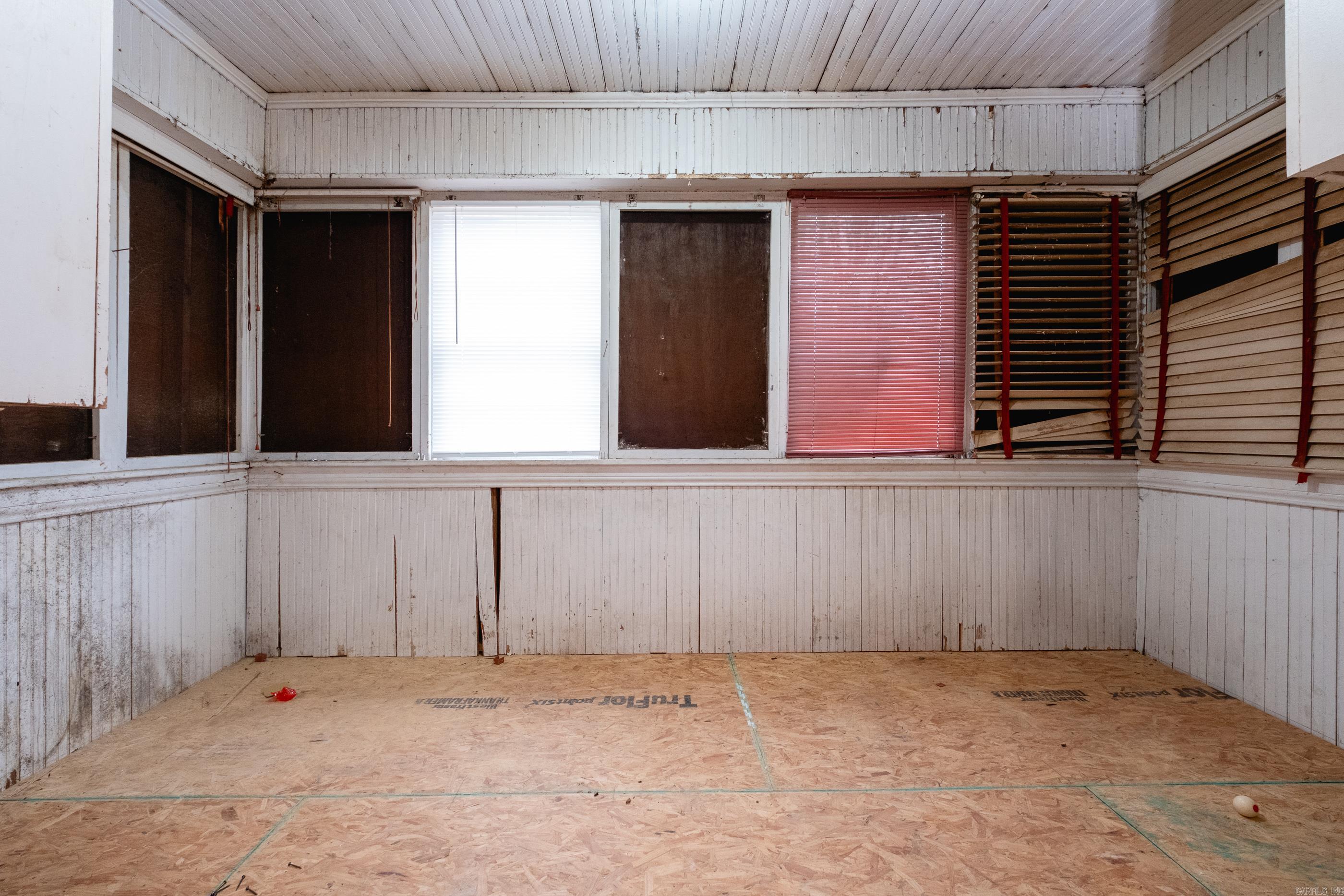 FOREST HILL - Residential