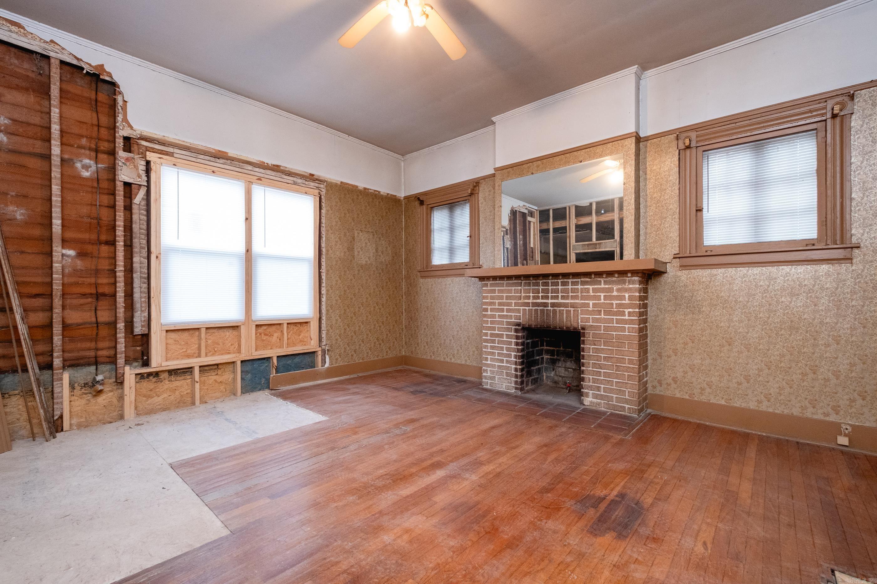 FOREST HILL - Residential