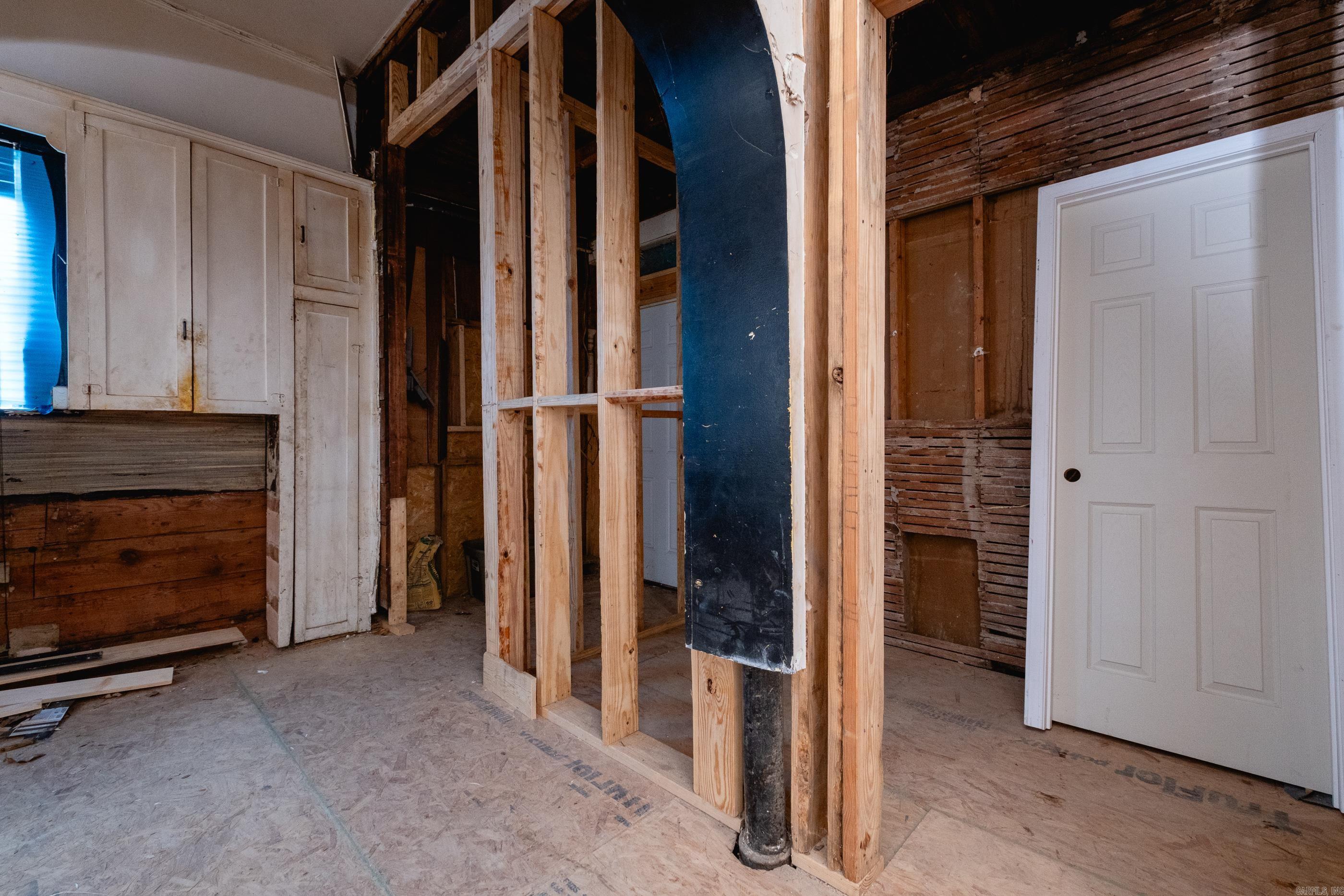 FOREST HILL - Residential