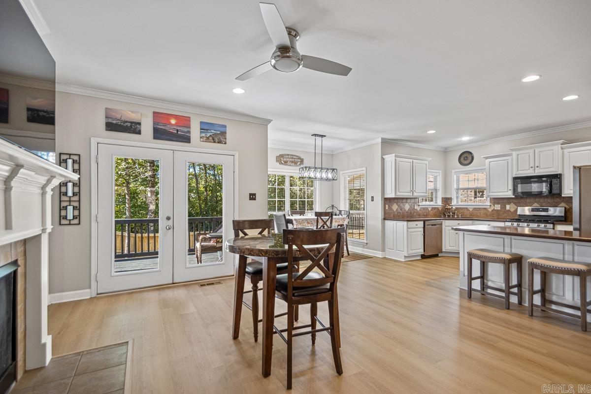 WOODLANDS EDGE - Residential