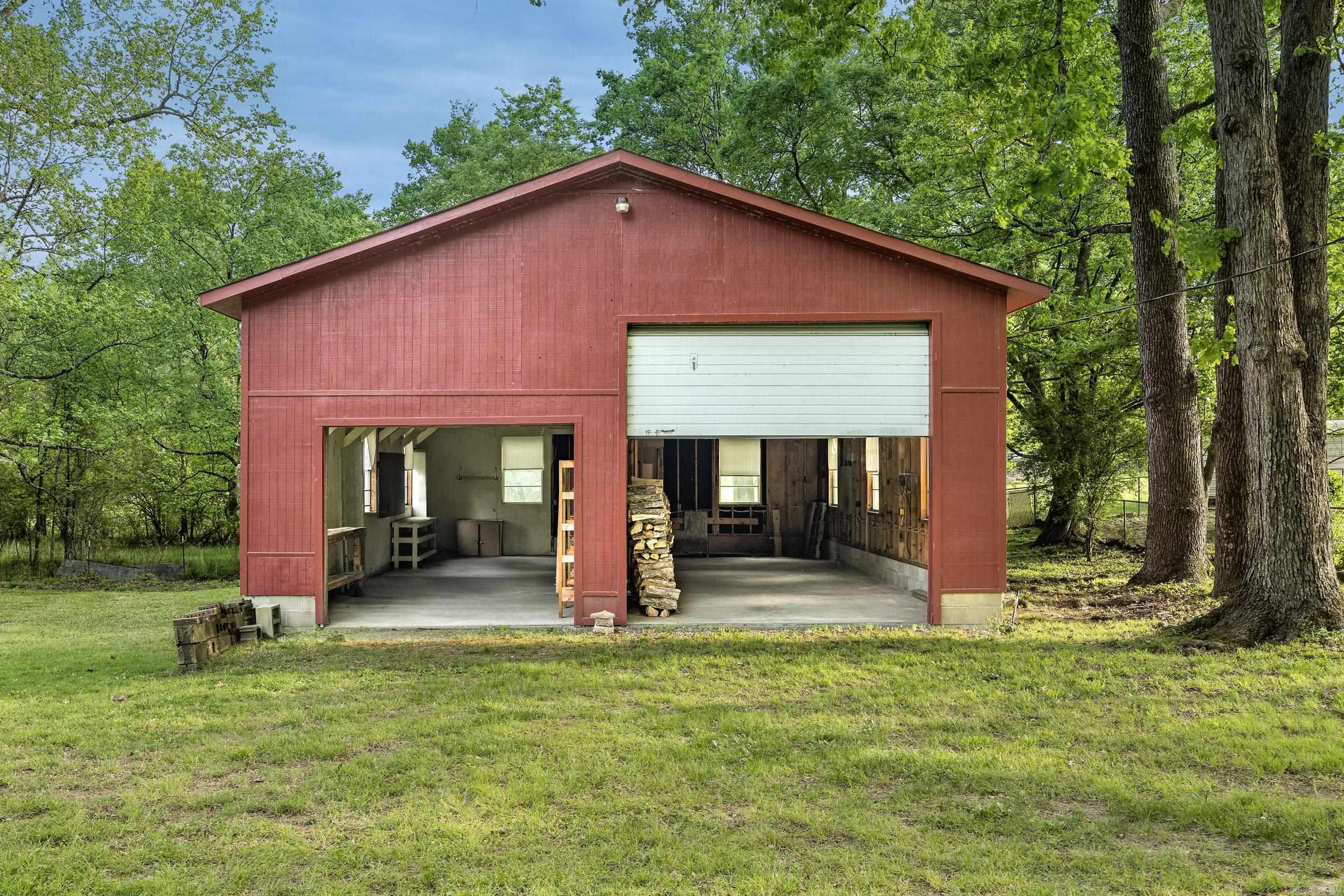 SUBURBANETTE ESTATES - Residential