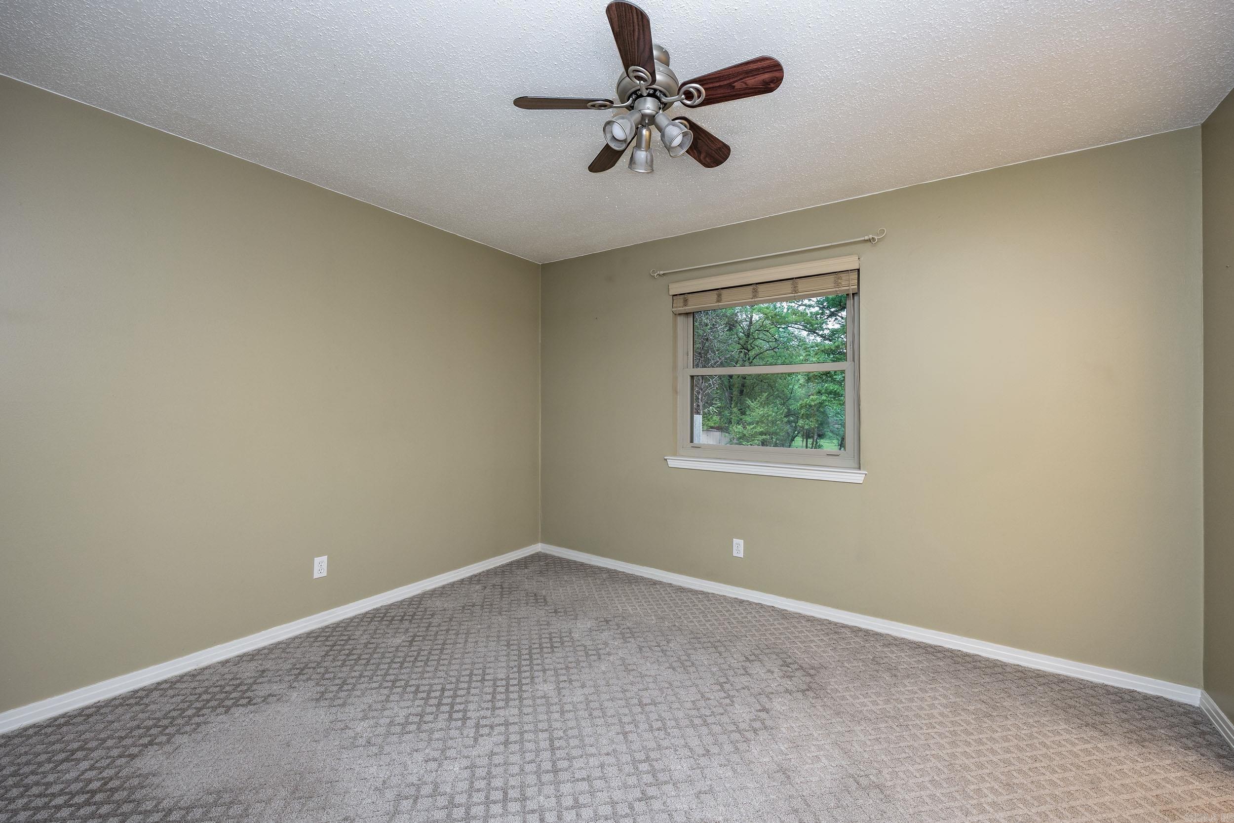 SUBURBANETTE ESTATES - Residential