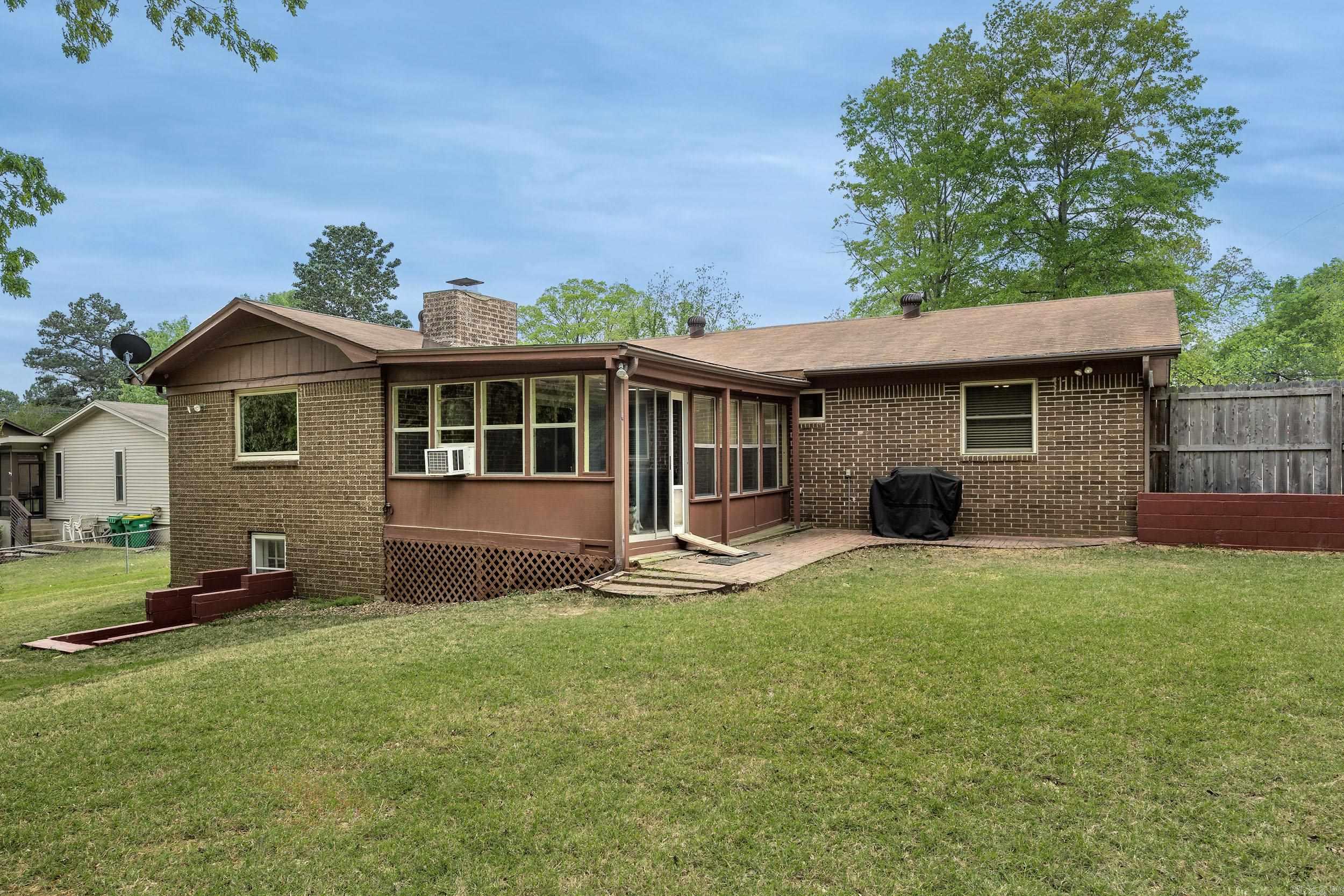 SUBURBANETTE ESTATES - Residential