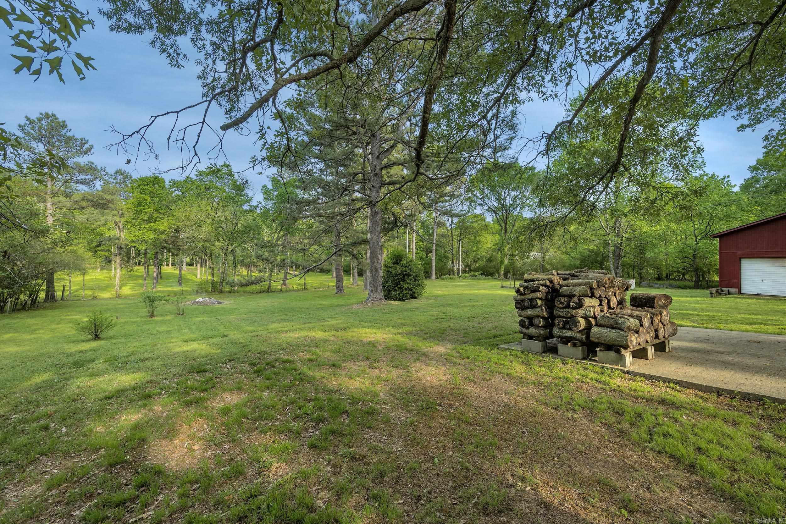 SUBURBANETTE ESTATES - Residential