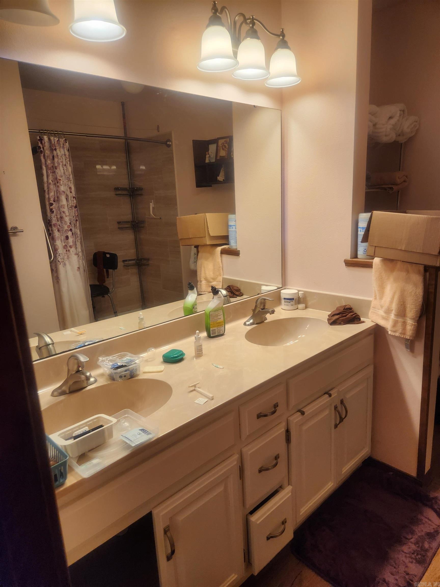 Segovia Courts - Residential