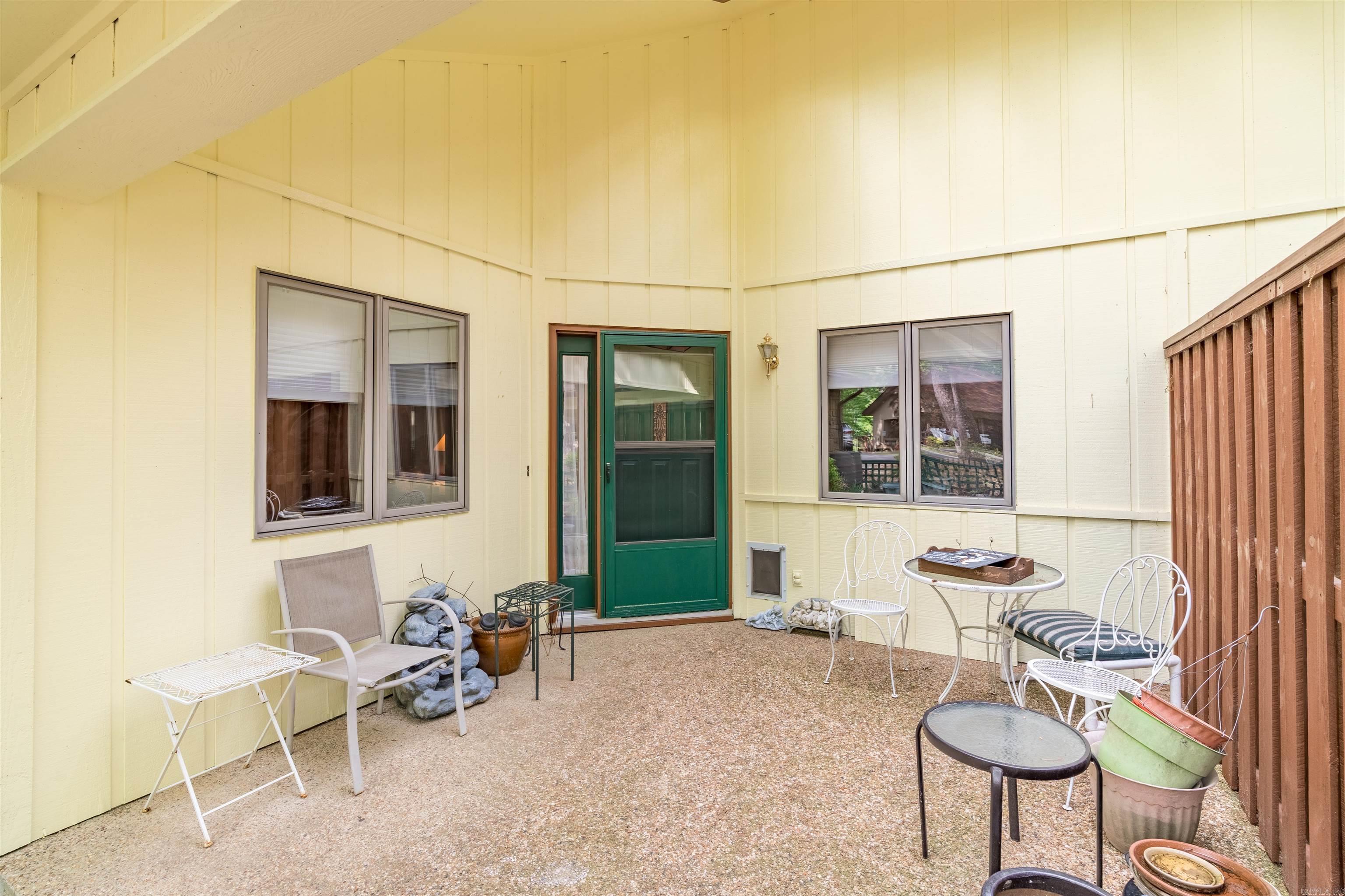 Segovia Courts - Residential