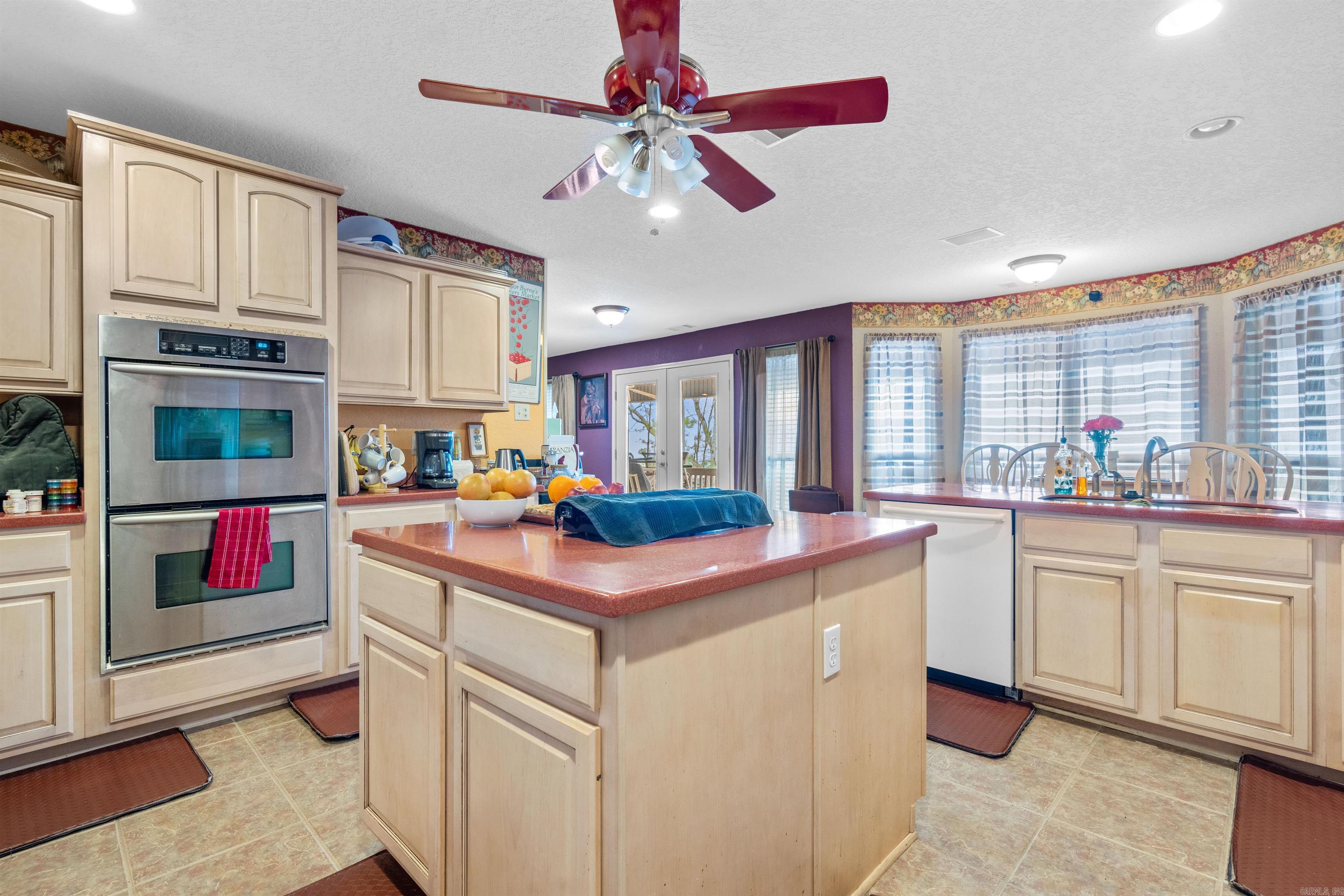 LADERA - Residential